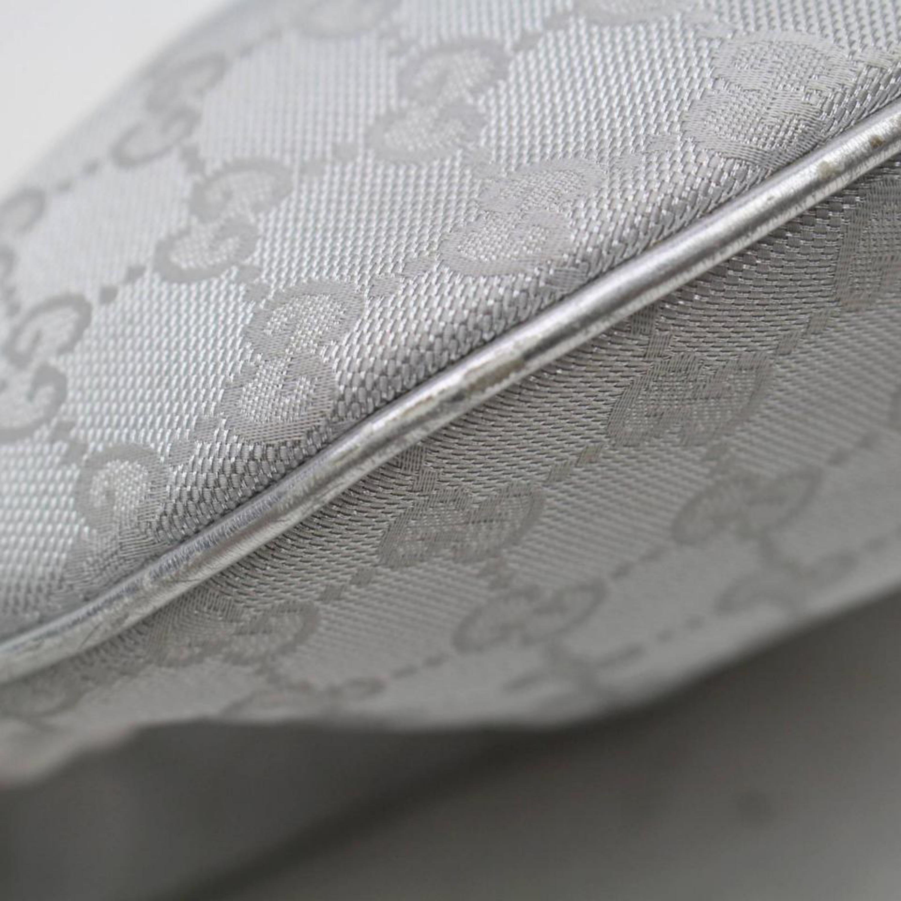 Gucci Britt Interlocking Logo Messenger Hobo 868425 Silver Canvas Cross Body Bag For Sale 4