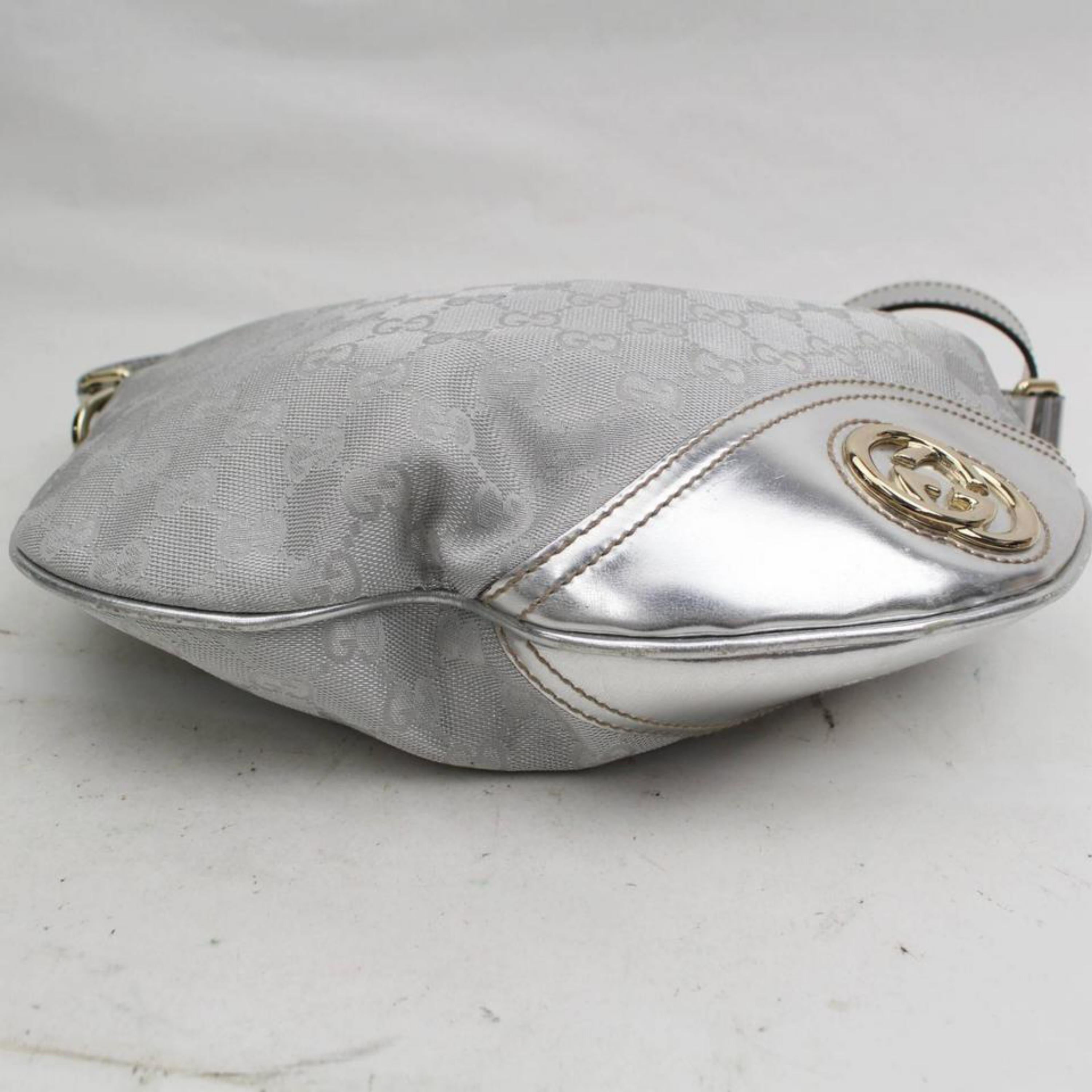 Gucci Britt Interlocking Logo Messenger Hobo 868425 Silver Canvas Cross Body Bag For Sale 5