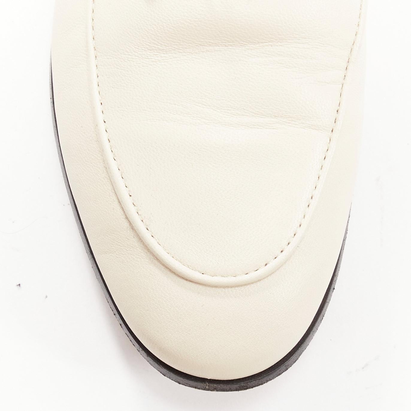 GUCCI Brixton Horsebit Cremefarbene Loafers mit konisch zulaufenden Schnallen und goldenen Schnallen EU35 2