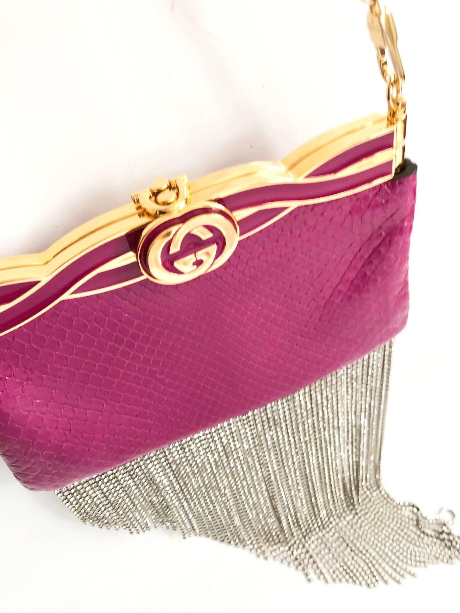 Women's GUCCI Broadway Crystal Fringed Pink Clutch Bag
