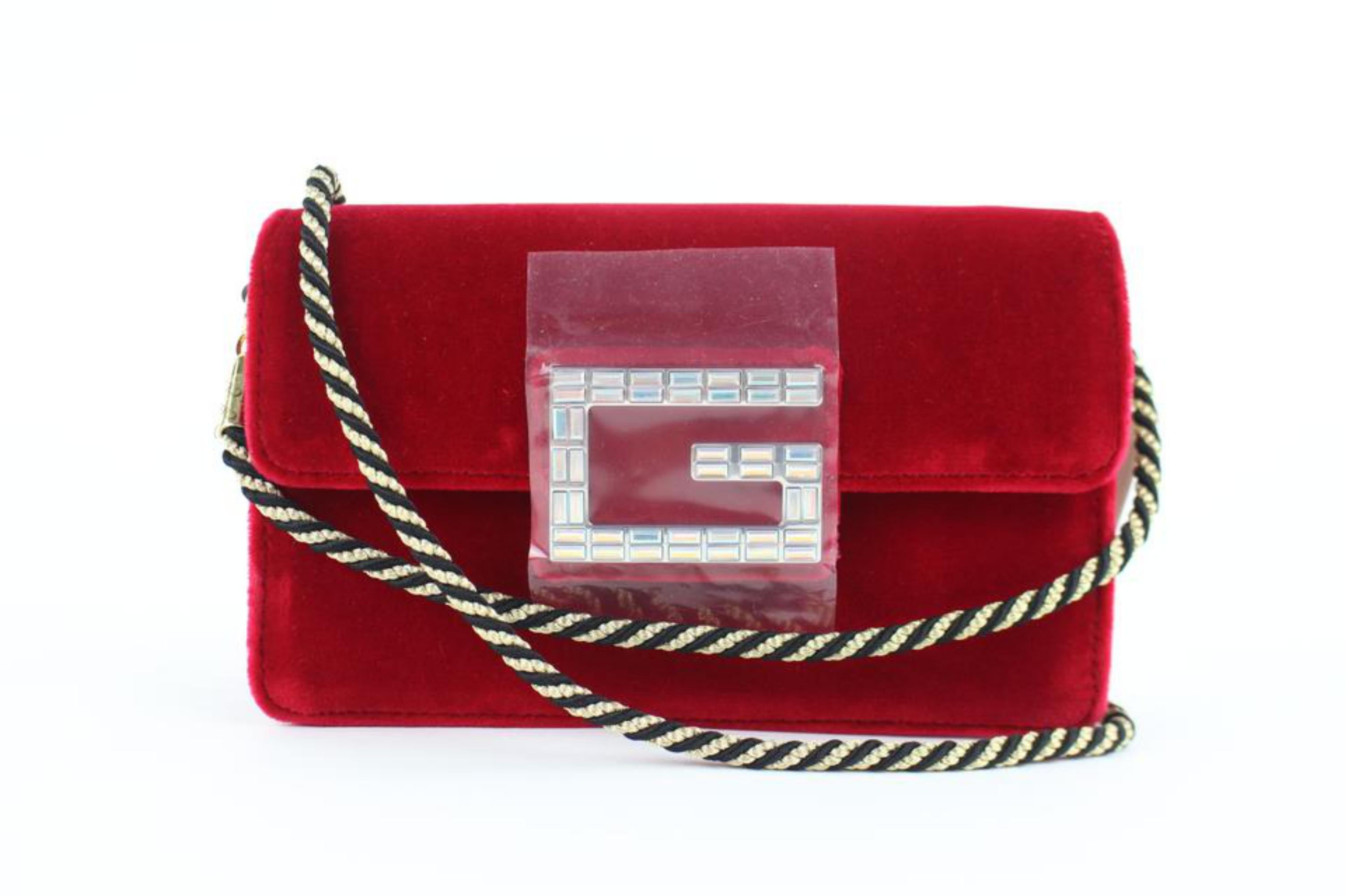 Gucci Broadway Small Flap 1gz0921 Red Velvet Cross Body Bag For Sale 4