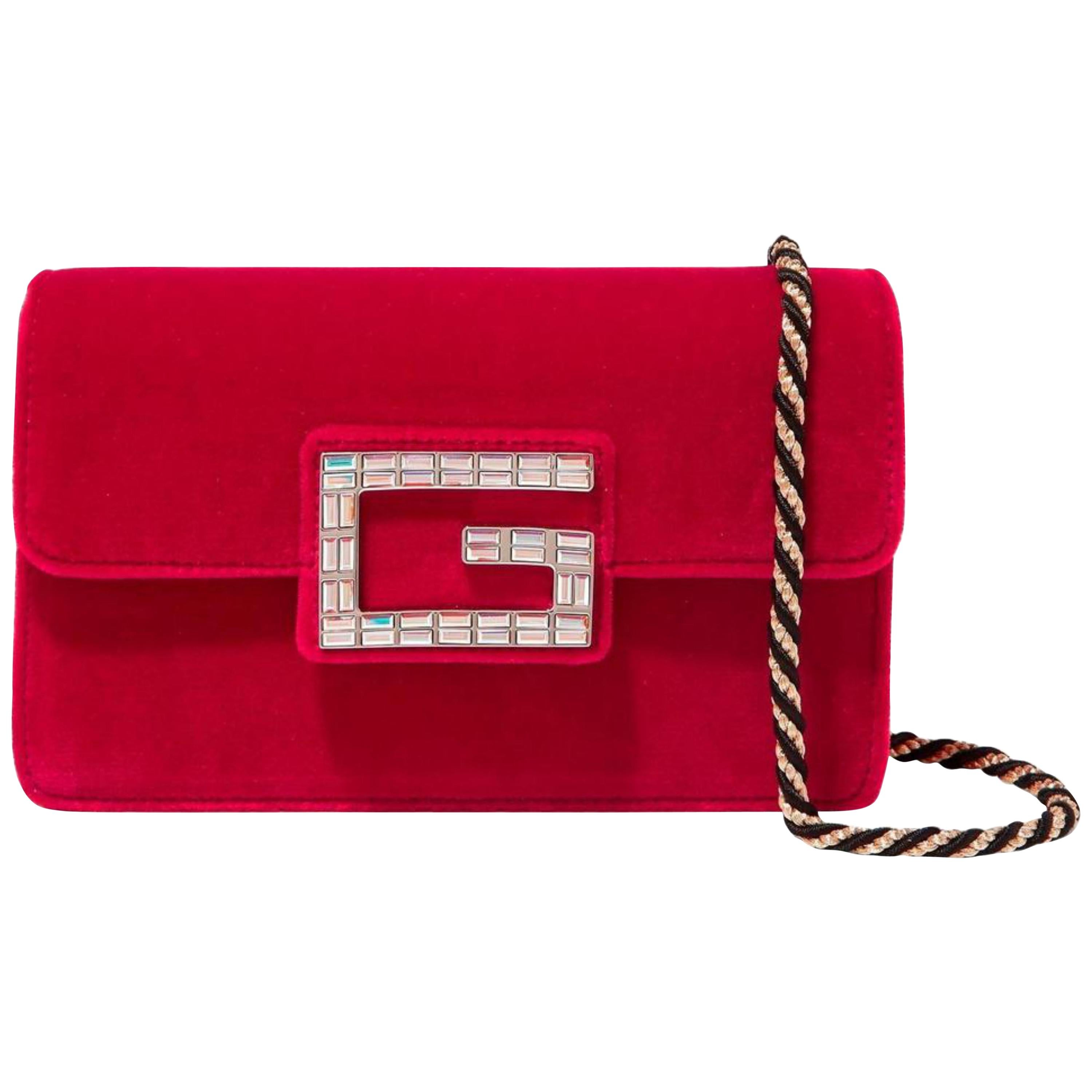 Gucci Broadway Small Flap 1gz0921 Red Velvet Cross Body Bag For Sale