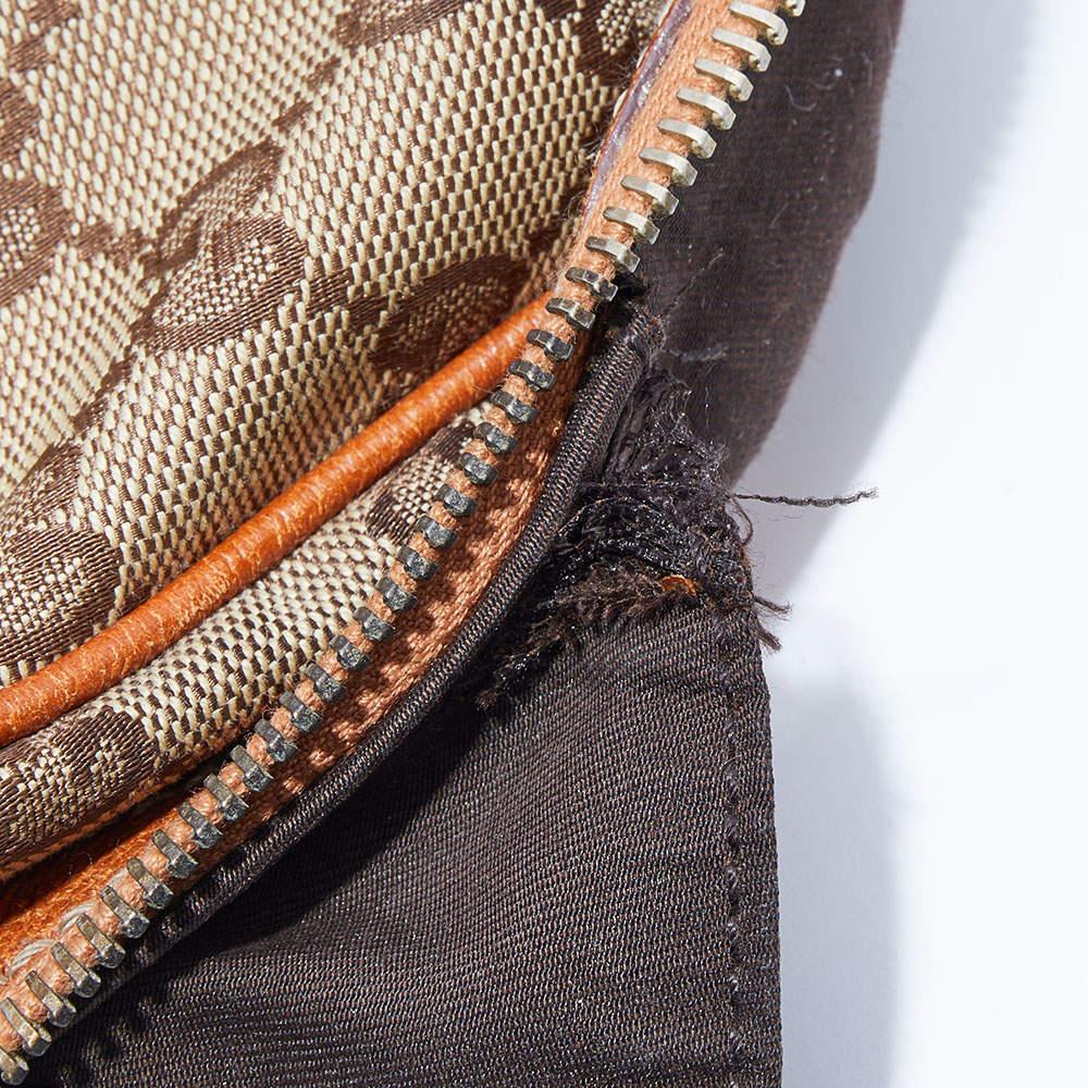 Gucci Boston Tasche aus Segeltuch und Leder mit brauner/beigefarbener GG-Schnalle im Angebot 6