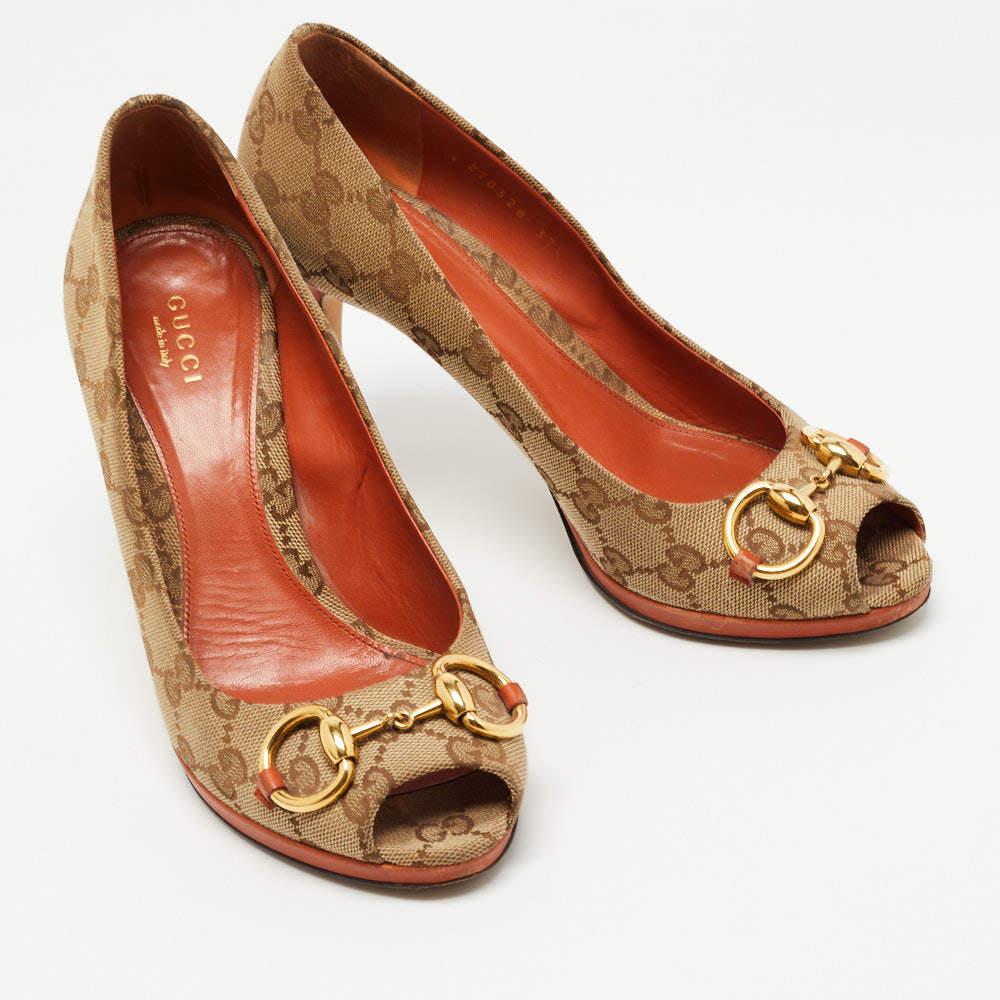 Women's Gucci Brown/Beige GG Canvas New Hollywood Peep Toe Pumps Size 37.5