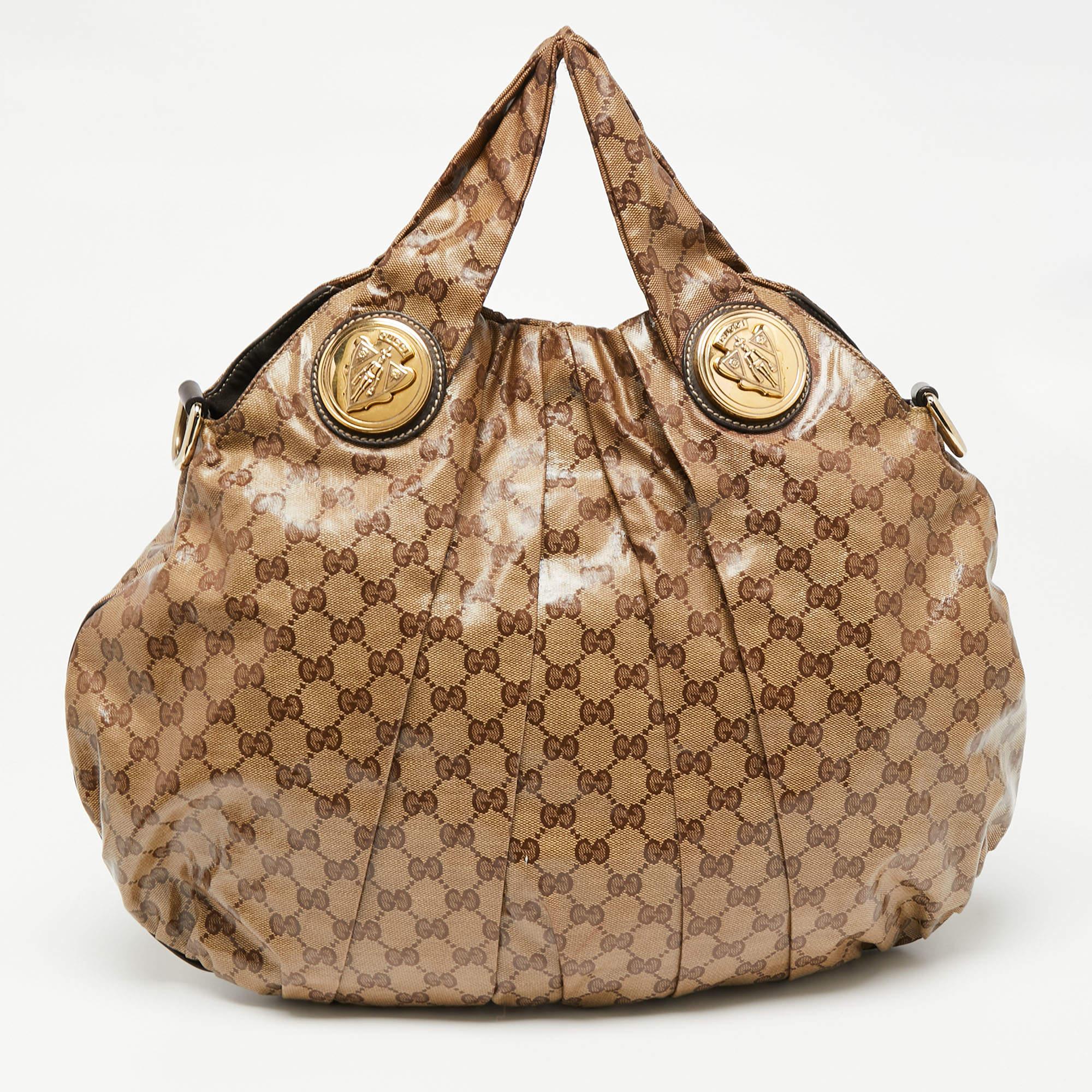 Introduced in 2008, the Gucci Hysteria is loved and admired by style enthusiasts all around the world. The fabric and leather interior of this tote is spaciously sized to keep your daily belongings safe. Created from the signature GG crystal canvas