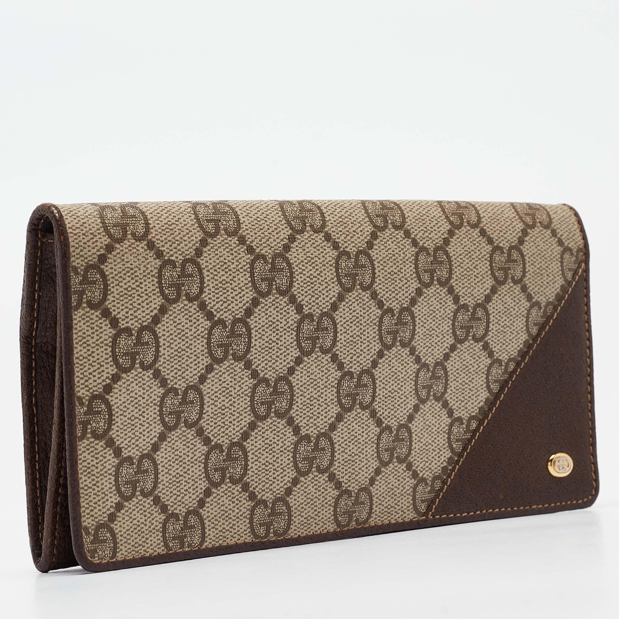 Gucci Brown/Beige GG Supreme Canvas and Leather Bifold Continental Wallet In Good Condition In Dubai, Al Qouz 2