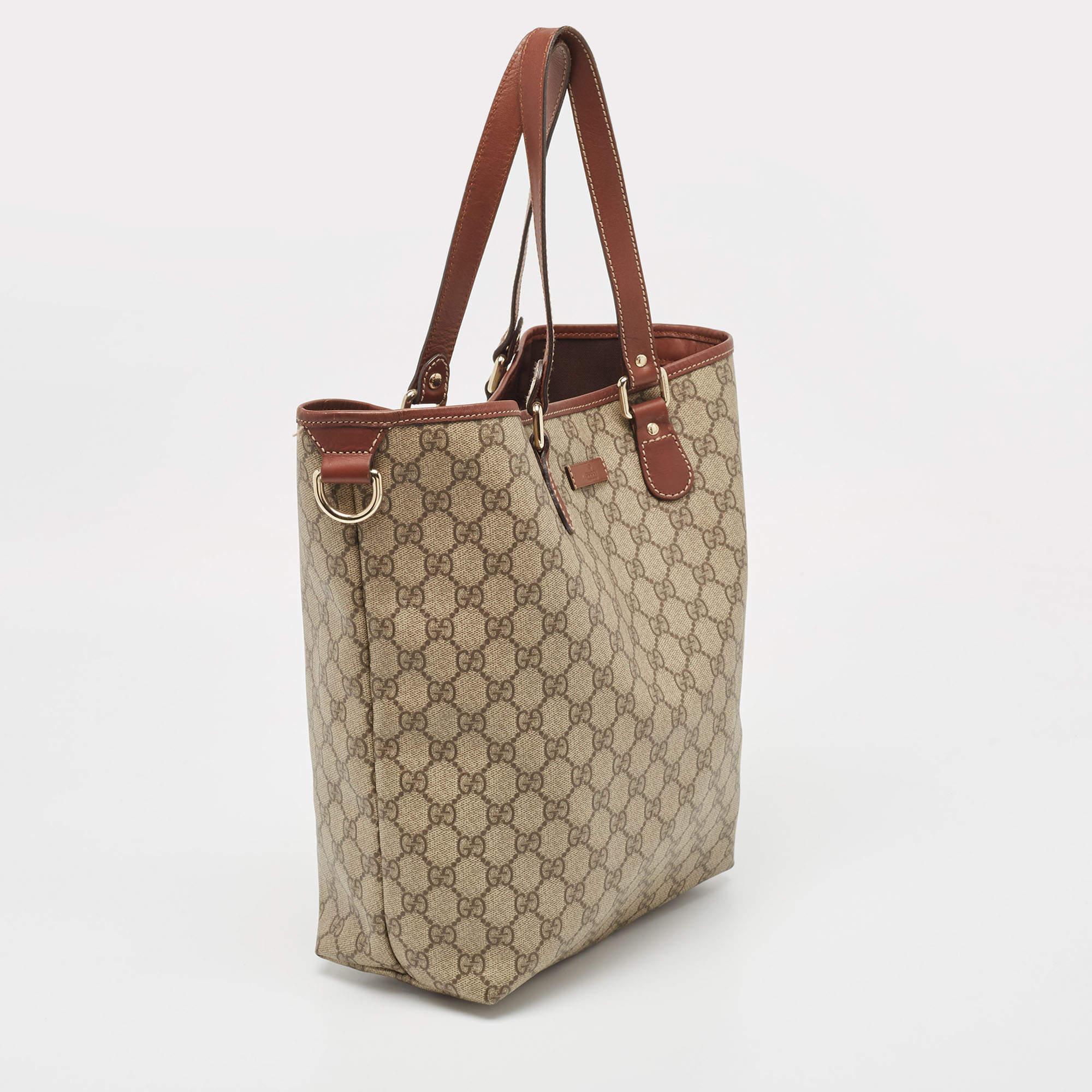 Gucci Brown/Beige GG Supreme Canvas and Leather Shopper Tote In Good Condition For Sale In Dubai, Al Qouz 2