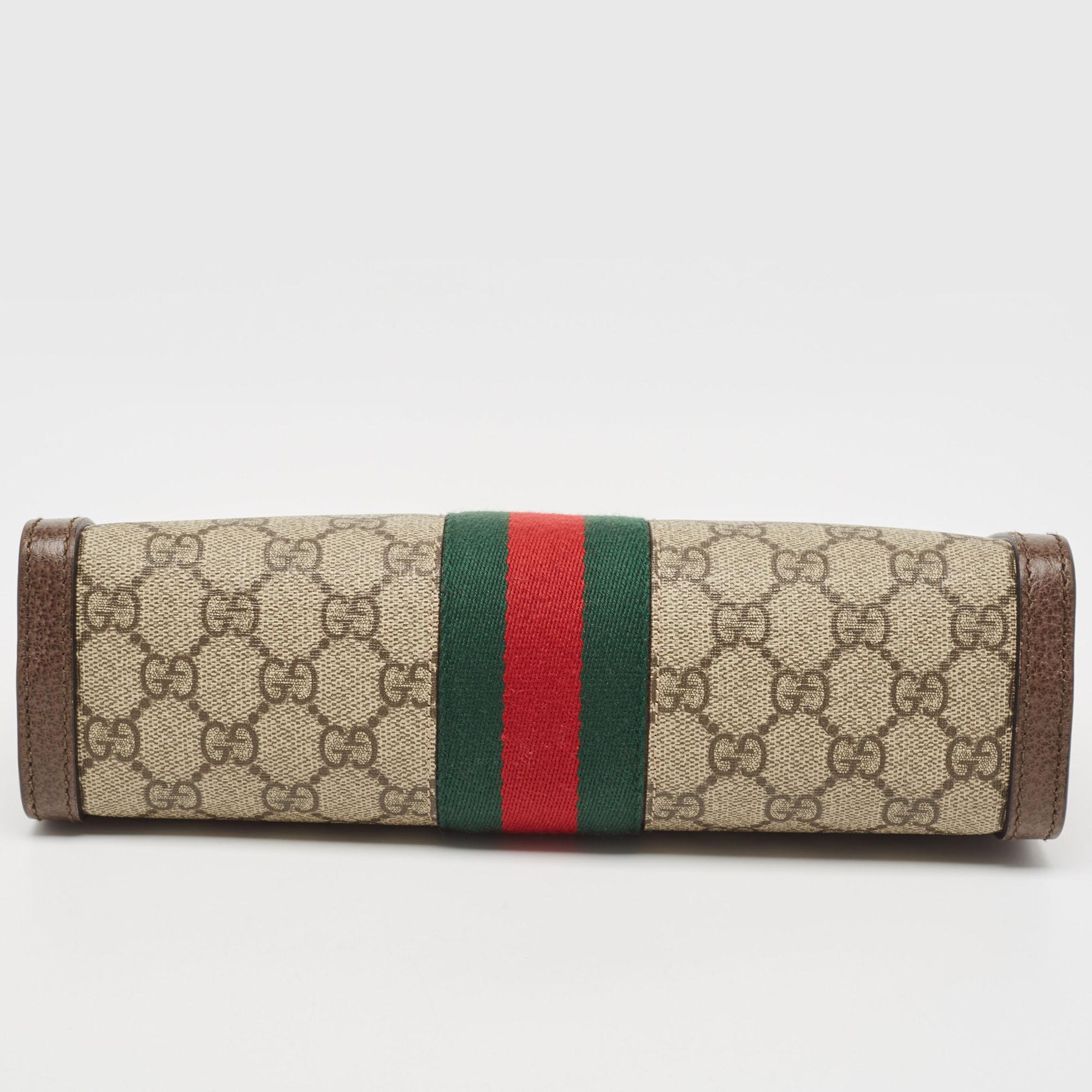 Gucci Brown/Beige GG Supreme Canvas Small Ophidia Shoulder Bag In Good Condition For Sale In Dubai, Al Qouz 2