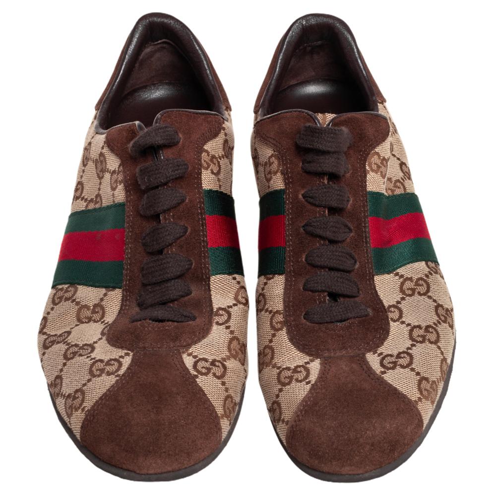 Gucci Braun/Beige Wildleder und GG Canvas Classic Web Low Top Turnschuhe Größe 38,5 im Zustand „Gut“ in Dubai, Al Qouz 2