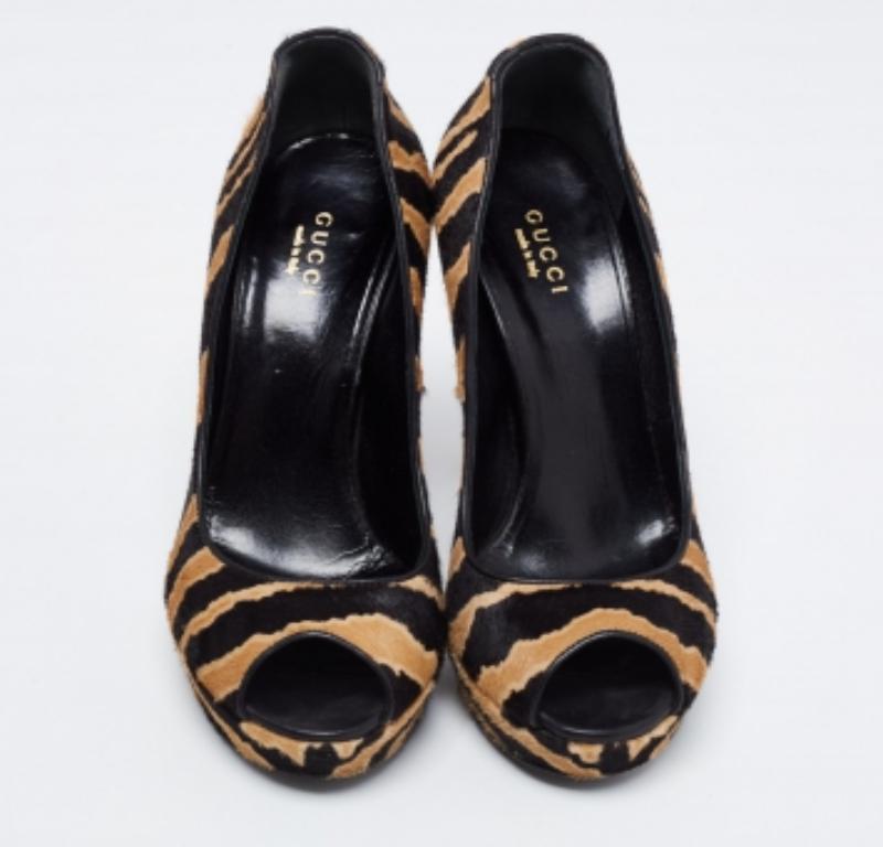 Gucci Brown/Black Calf Hair Betty Open Toe Platform Pump Size 36 For Sale 3