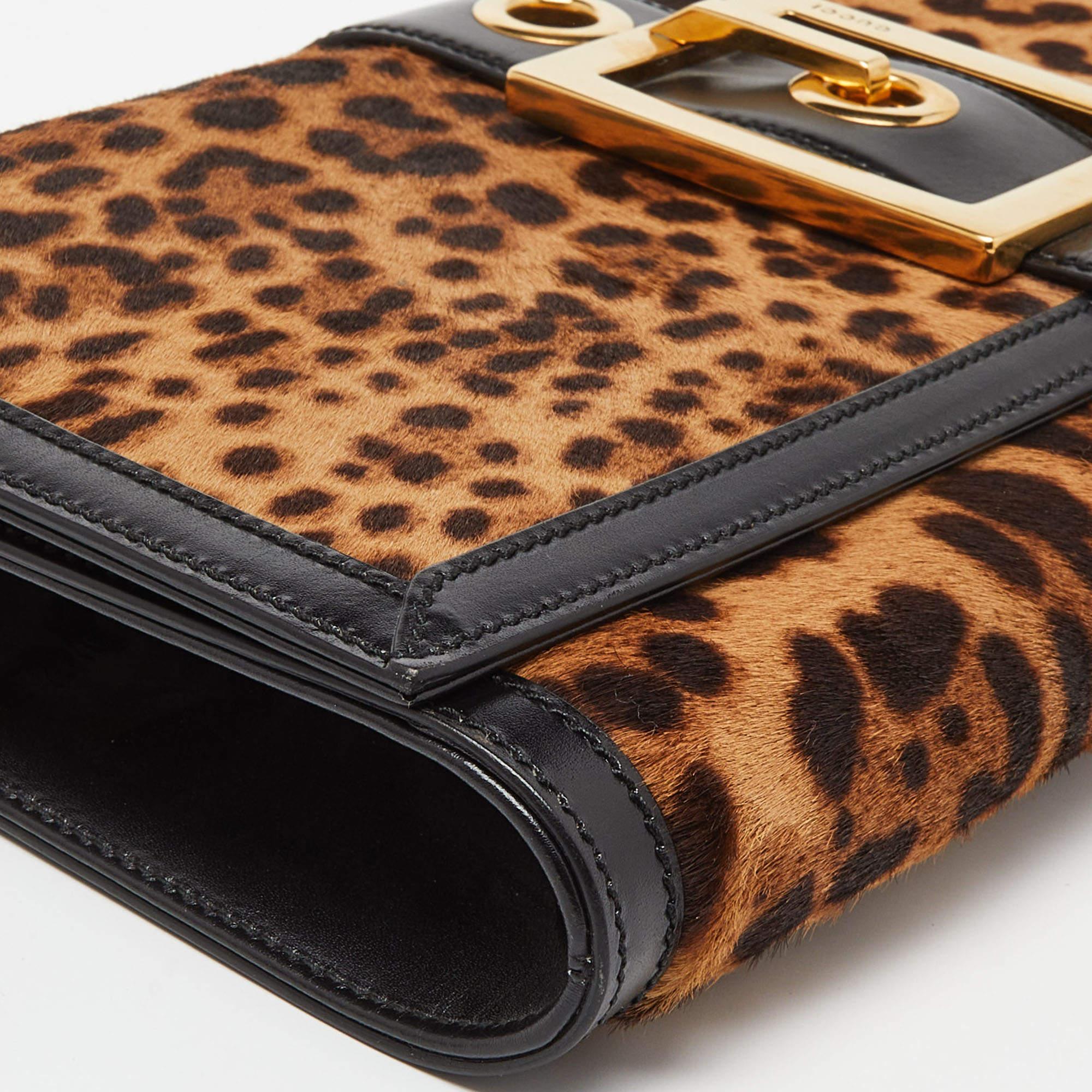 Gucci Brown/Black Leopard Print Calfhair and Leather Lady Buckle Clutch For Sale 3