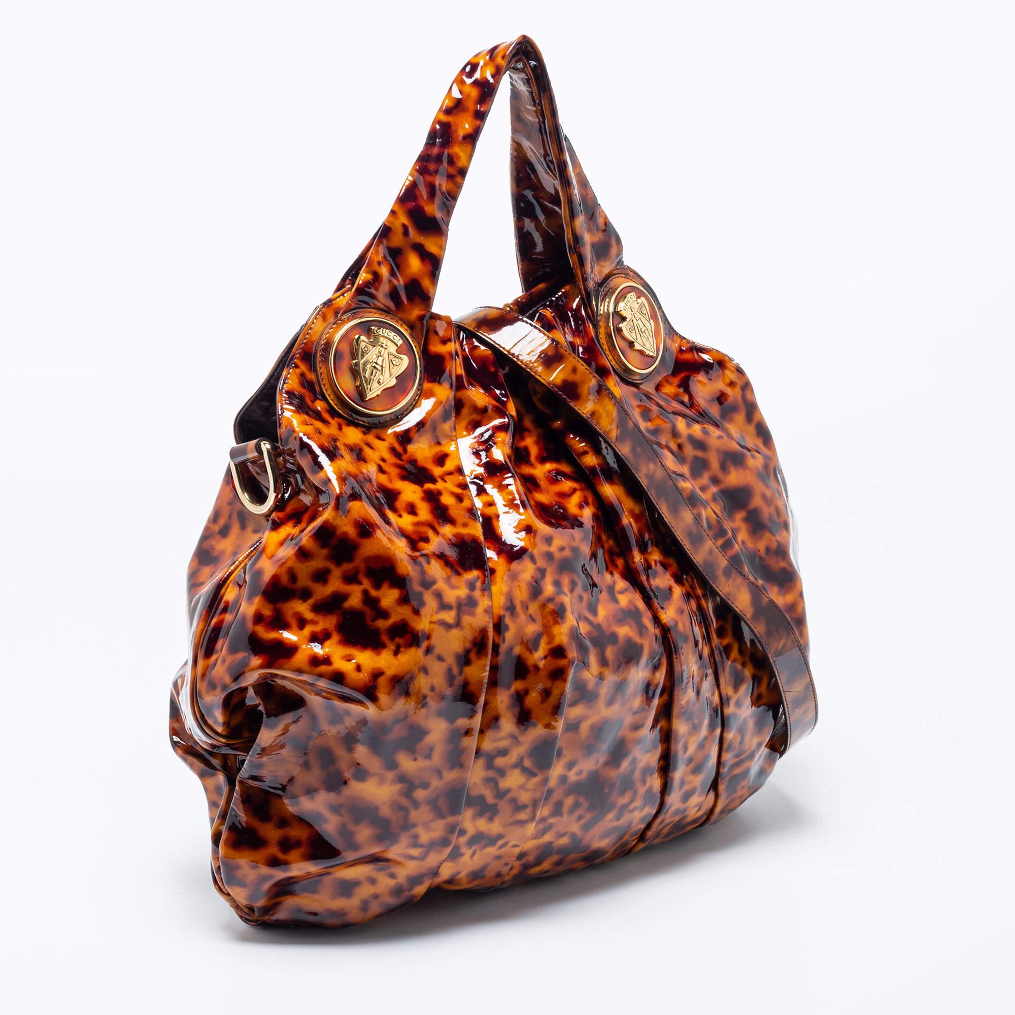 Gucci Brown/Black Tortoise Shell Patent Leather Large Hysteria Hobo im Zustand „Gut“ im Angebot in Dubai, Al Qouz 2