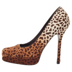 Gucci Brown Square Toe Platform Pumps Size 37 (escarpins à plateforme en poils de veau)