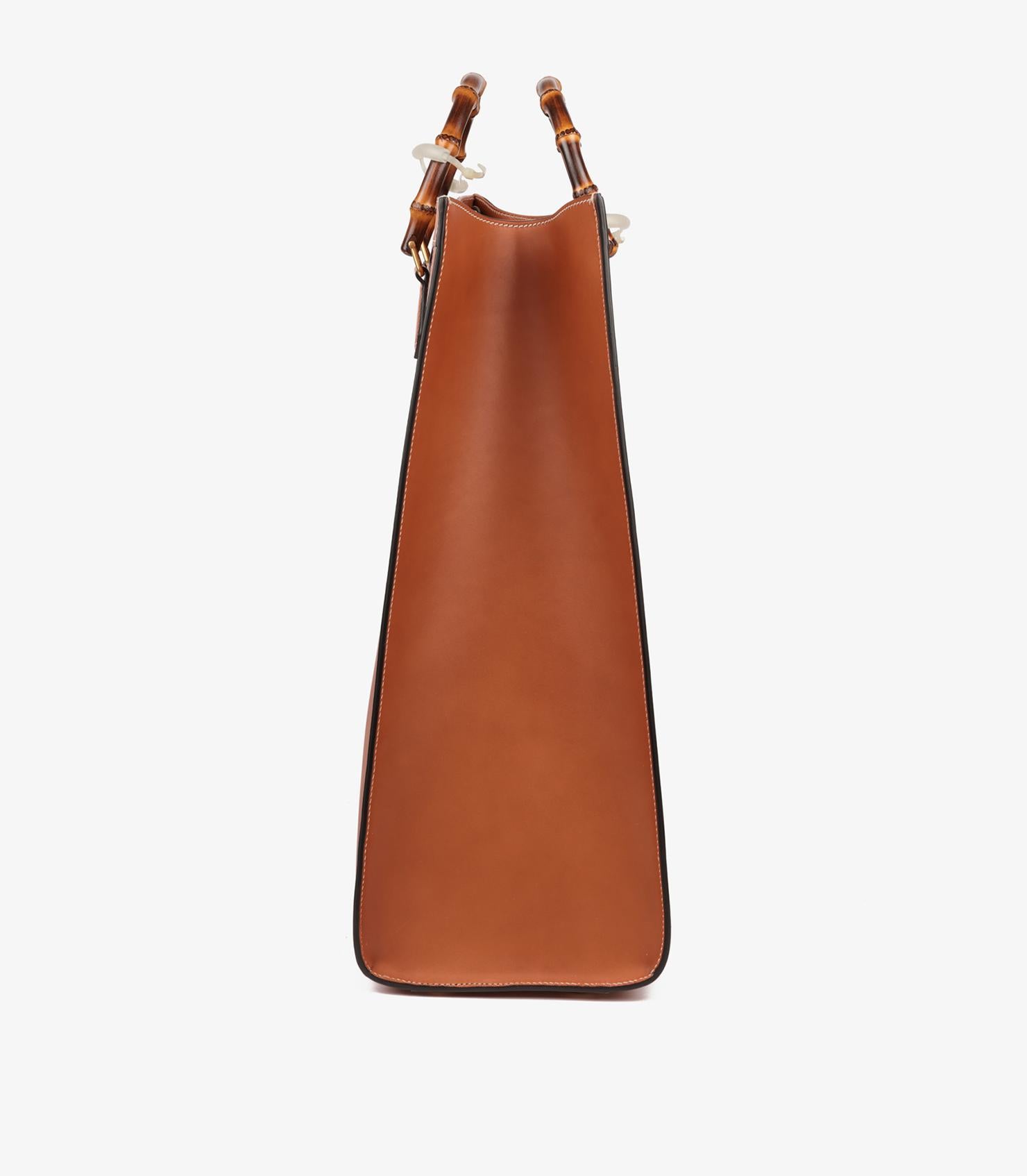 Gucci Brown Calfskin Leather Maxi Diana

Brand- Gucci
Model- Maxi Diana 
Product Type- Tote
Serial Number- 719289.525
Age- Circa 2022
Accompanied By- Gucci Dust Bag, Box, Shoulder Straps
Colour- Brown
Hardware- Antiqued Gold 
Material(s)- Calfskin