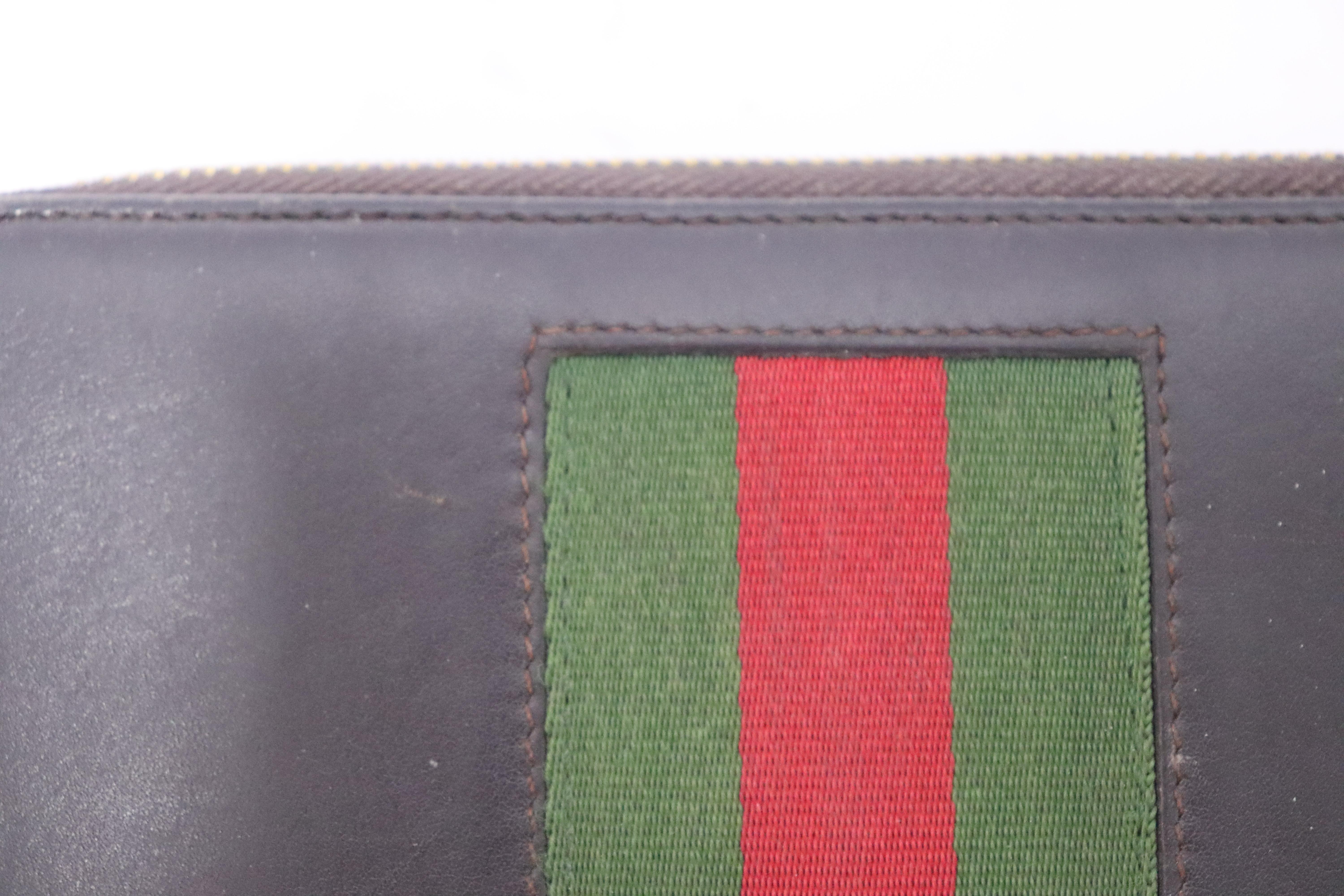 Women's Gucci Brown Continental Web Wallet For Sale