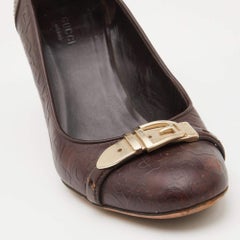 Gucci Brown Embossed Leather Buckle Pumps Size 37