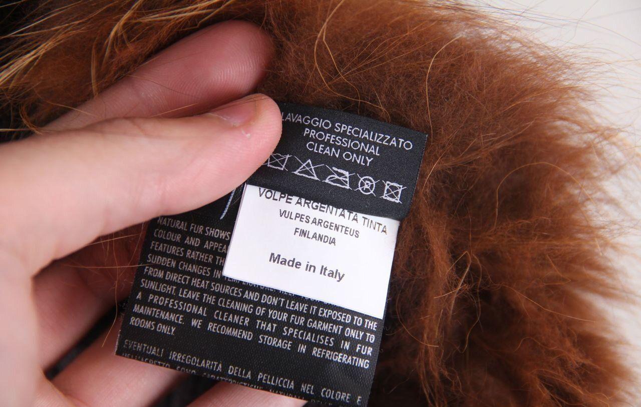 Gilet di pelliccia marrone Gucci In condizioni buone in vendita a Алматинский Почтамт, KZ