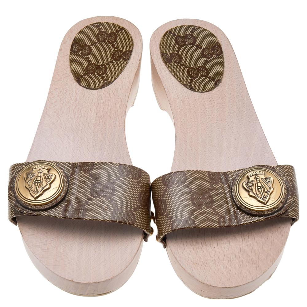 gucci wood sandals