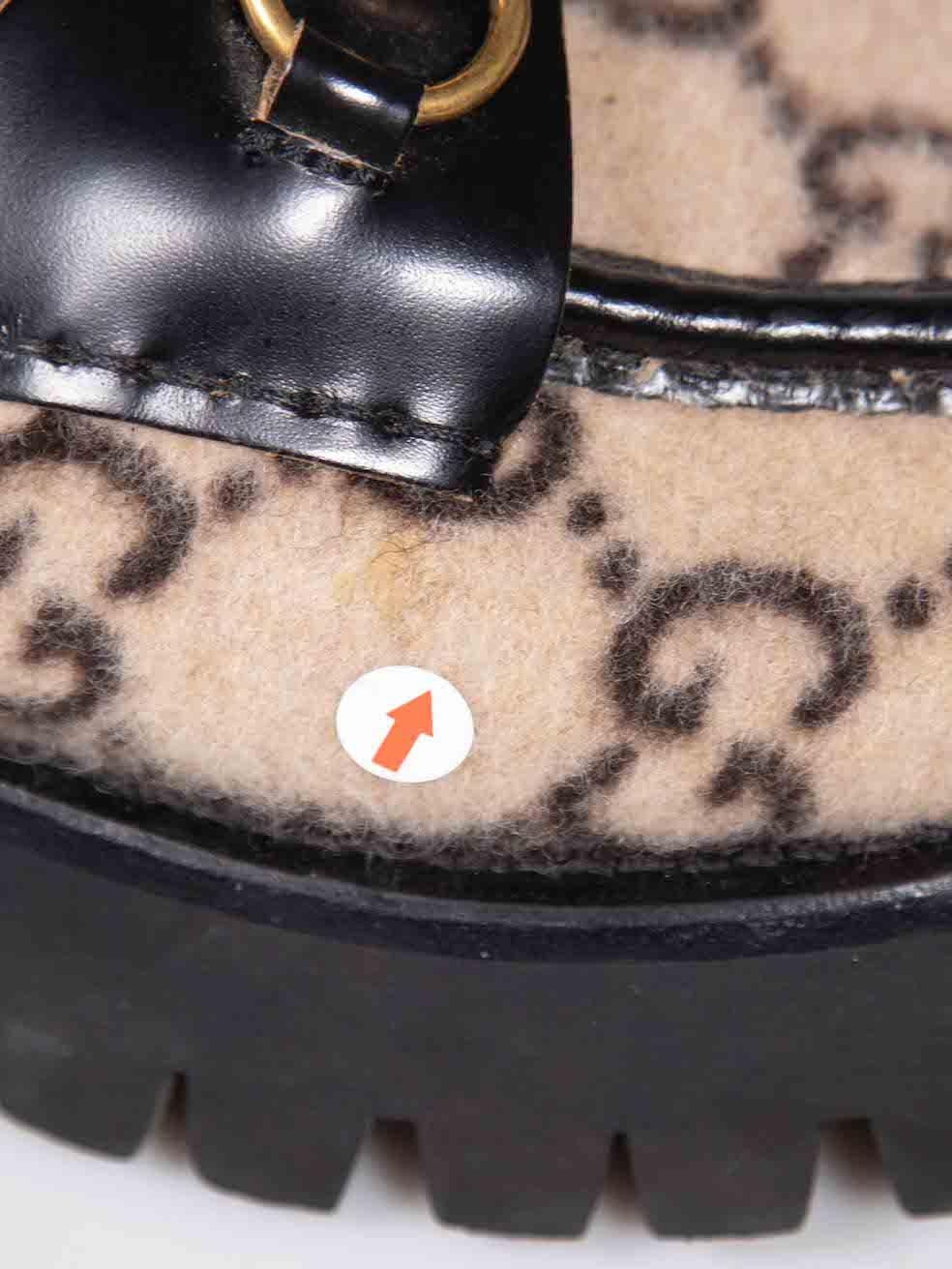 Gucci Brown GG gefilzt Horsebit Loafers Größe IT 42 im Angebot 1