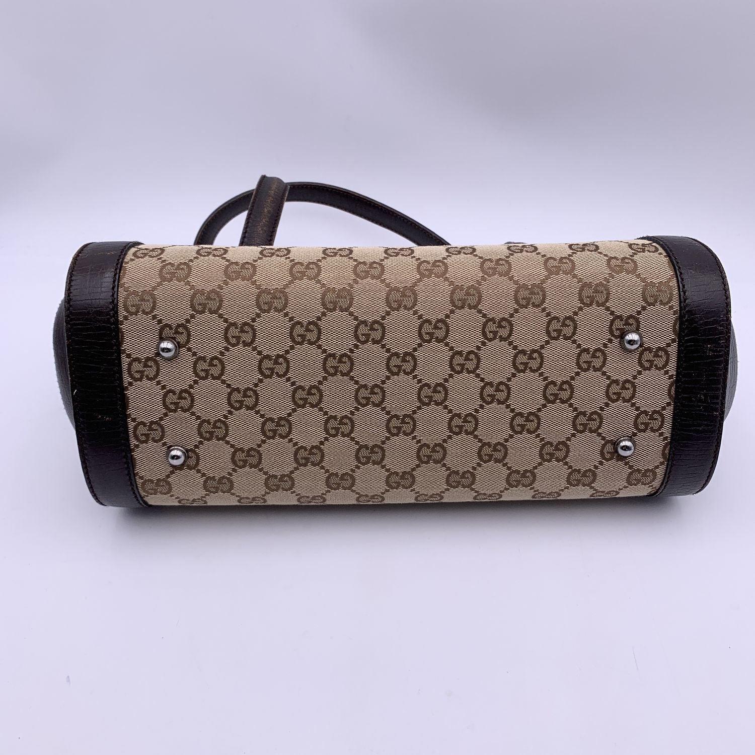 Gucci Brown GG Monogram Canvas Bamboo Bullet Shoulder Bag For Sale 4