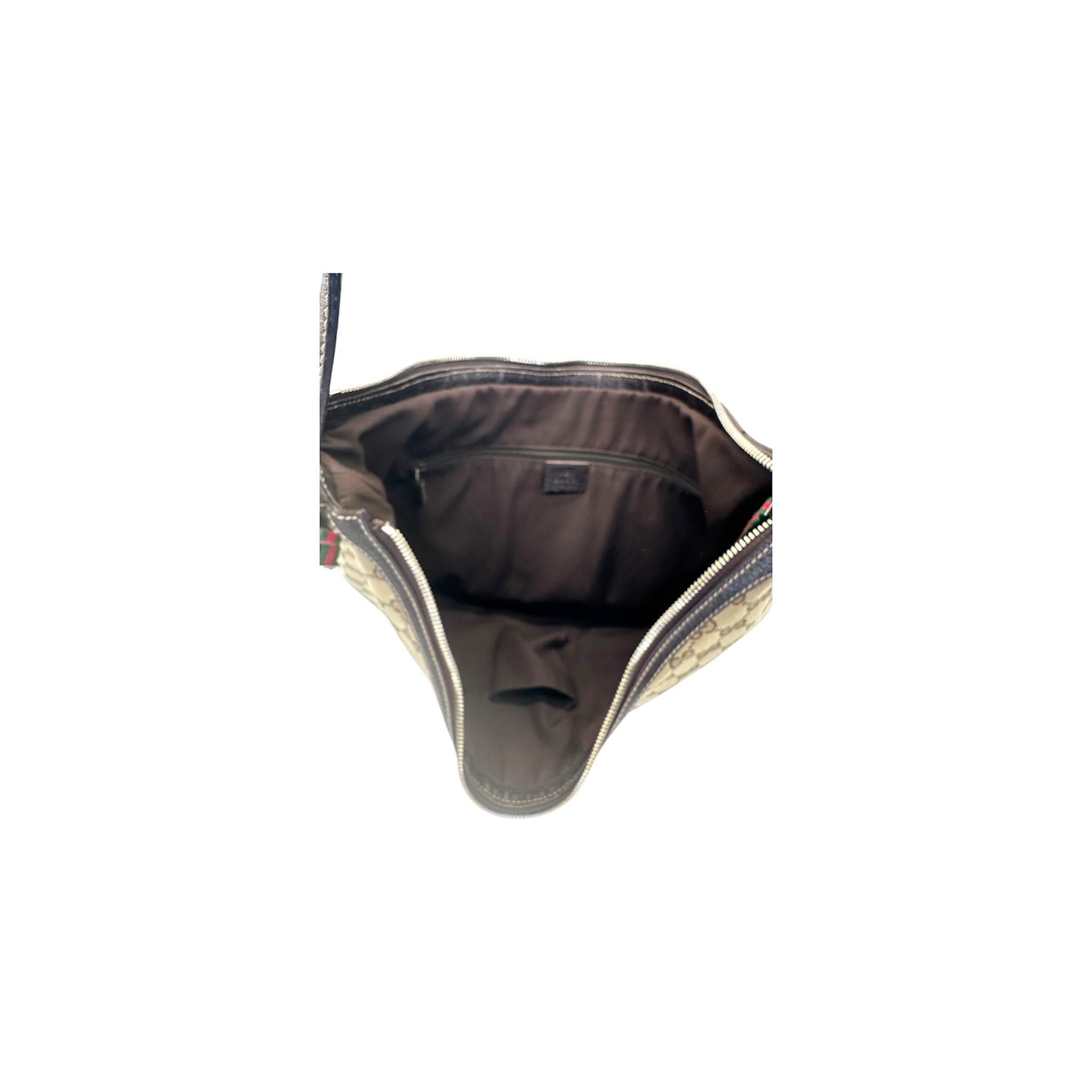 Gucci Brown GG Monogram Canvas Small Princy Hobo Bag For Sale 2