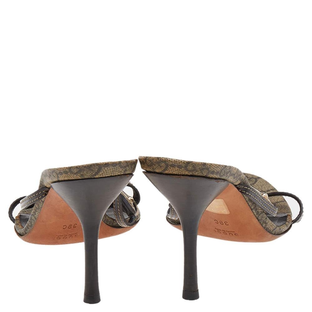 Women's Gucci Brown/Gold GG Leather Crest Slide Sandals Size 39
