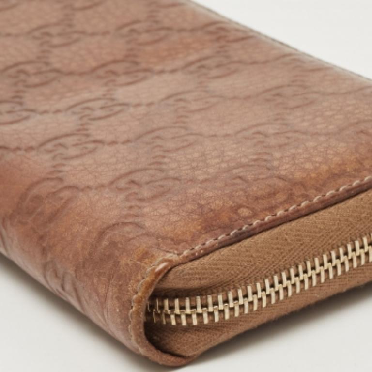 Gucci Braun Guccissima Leder Bambus Quaste Zip um Brieftasche im Angebot 1