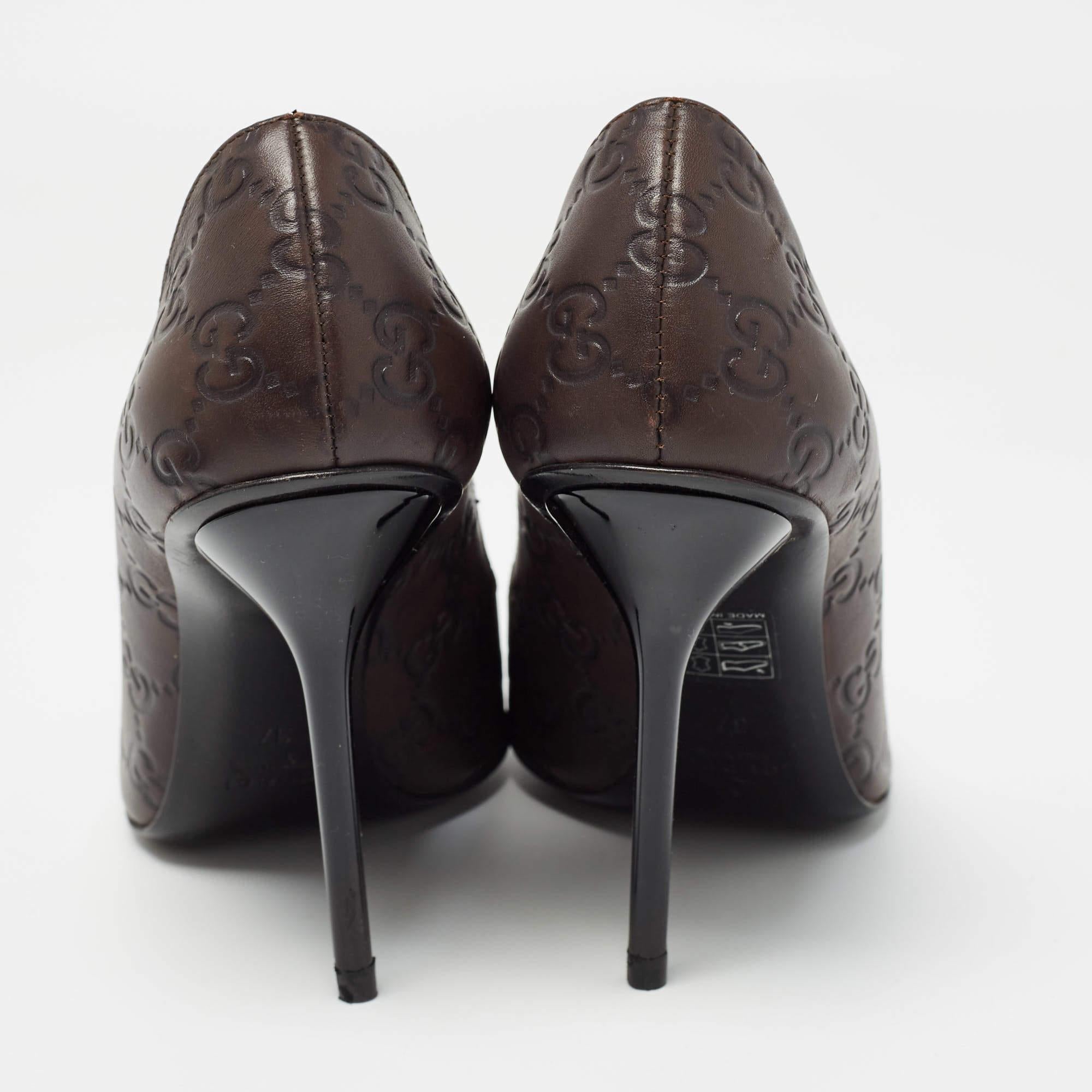 Women's Gucci Brown Guccissima Leather Peep Toe Pumps Size 37