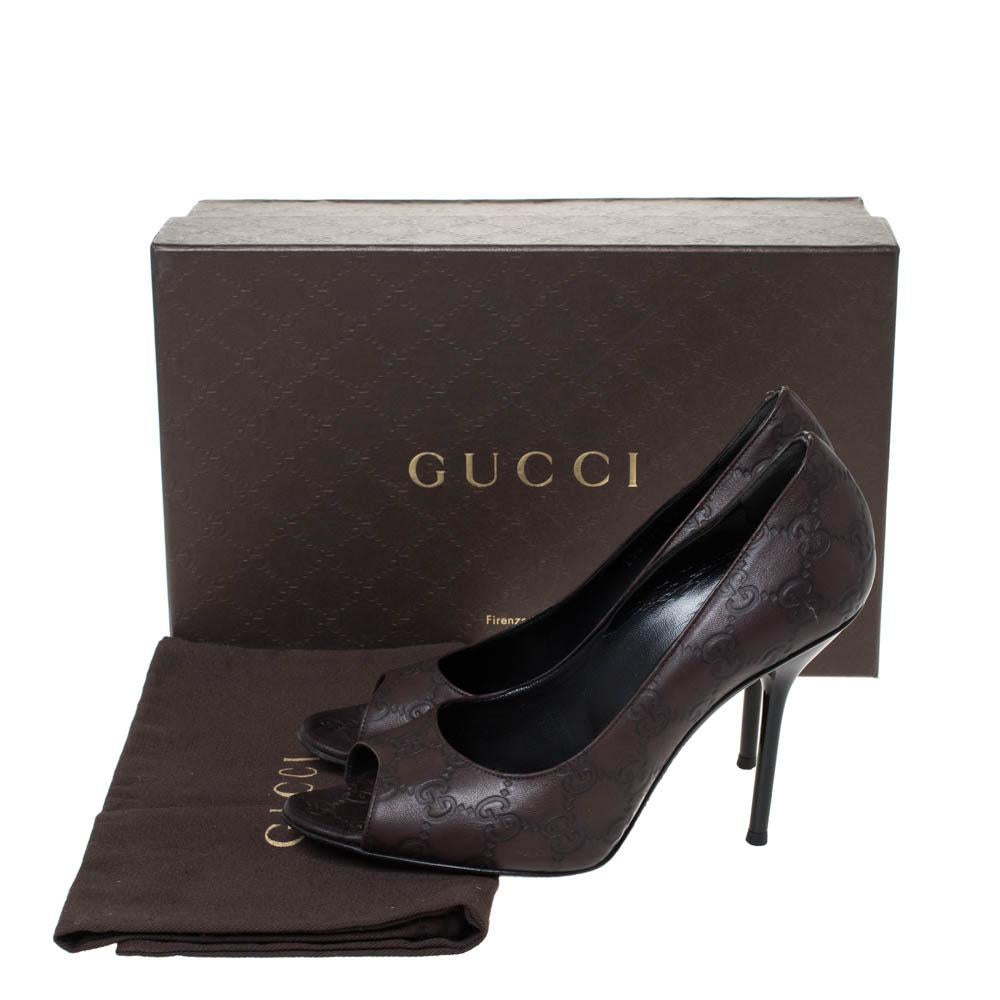 Women's Gucci Brown Guccissima Leather Peep Toe Pumps Size 38