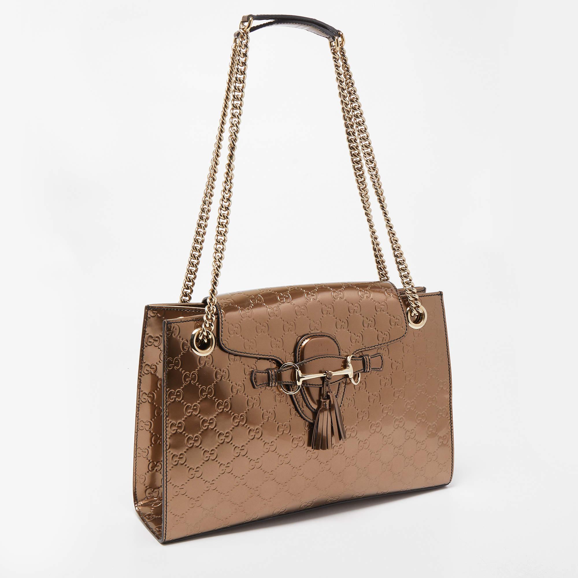 Gucci Brown Guccissima Patent Leather Large Emily Shoulder Bag In Good Condition In Dubai, Al Qouz 2