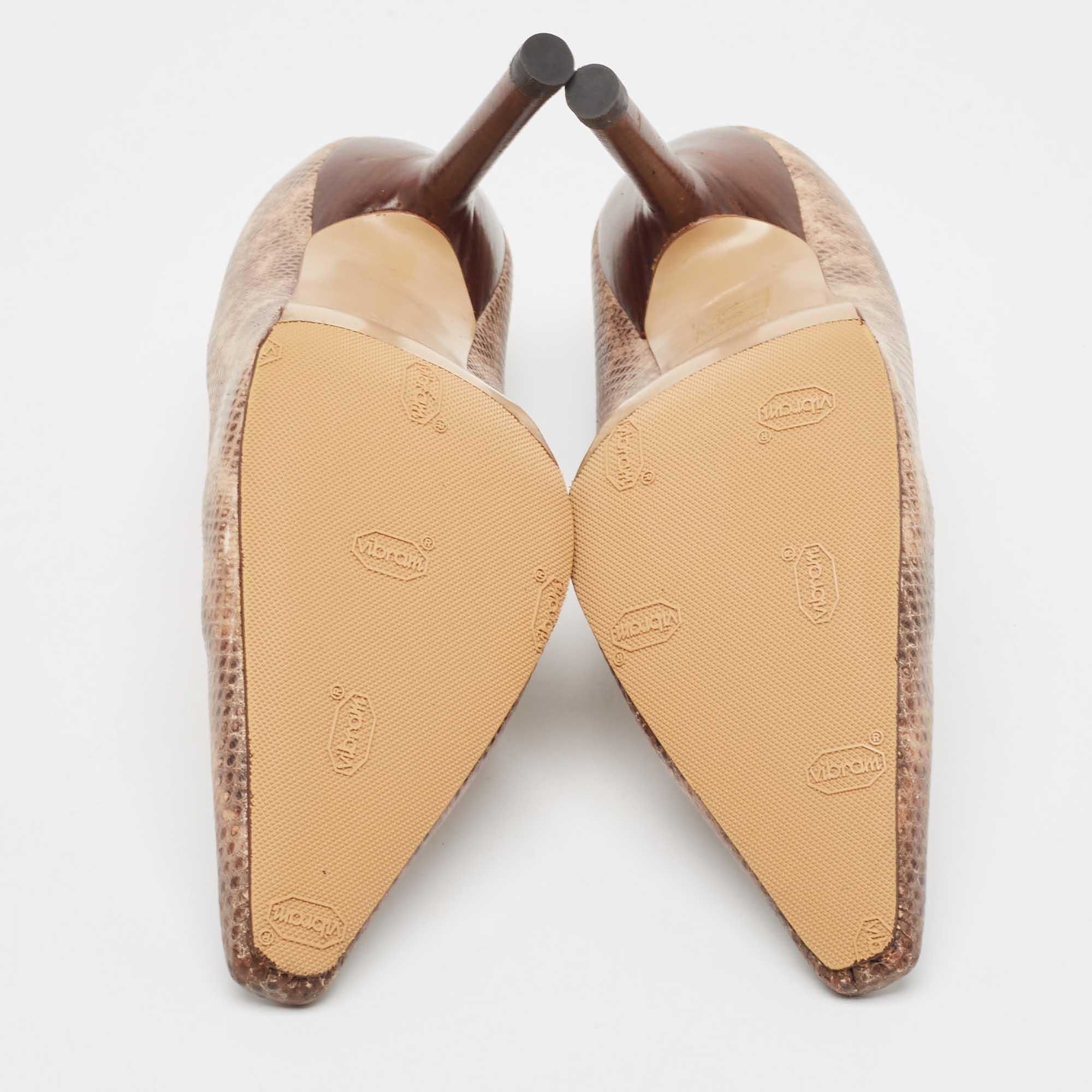 Gucci Brown Karung Leather Square Toe Pumps Size 38 For Sale 2