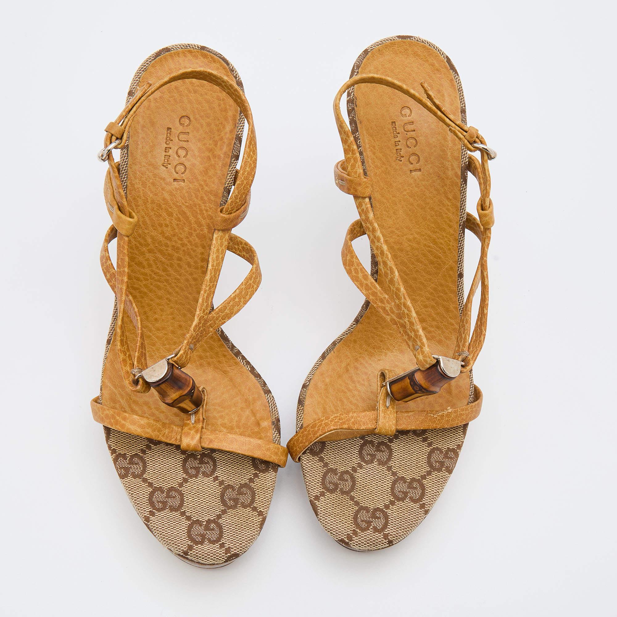 Gucci Brown Leather Bamboo Ankle Strap Sandals Size 35.5 In Good Condition In Dubai, Al Qouz 2