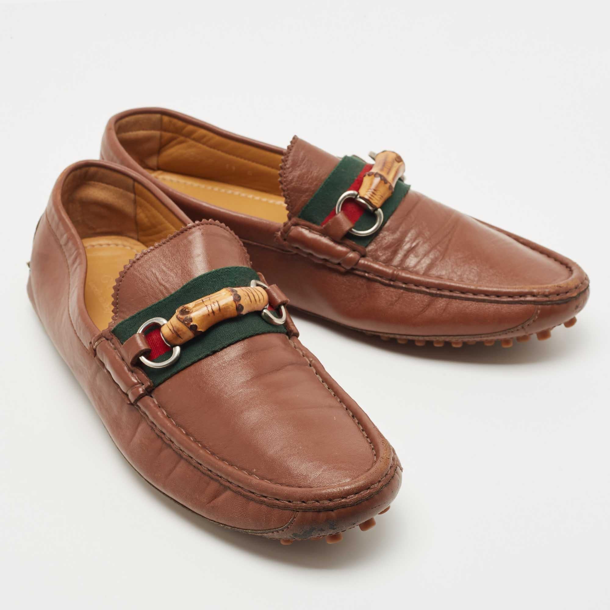 Gucci Brown Leather Bamboo Horsebit Web Loafers Size 45 In Good Condition In Dubai, Al Qouz 2