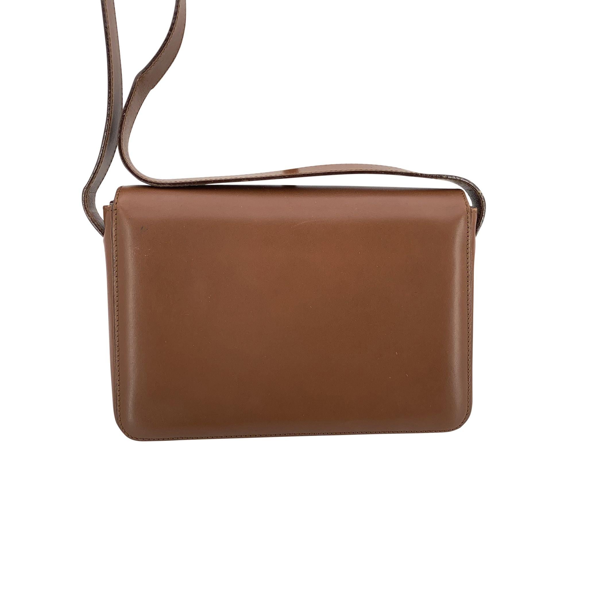 Marrone Gucci Borsa a tracolla con lucchetto a scatola in pelle marrone in vendita