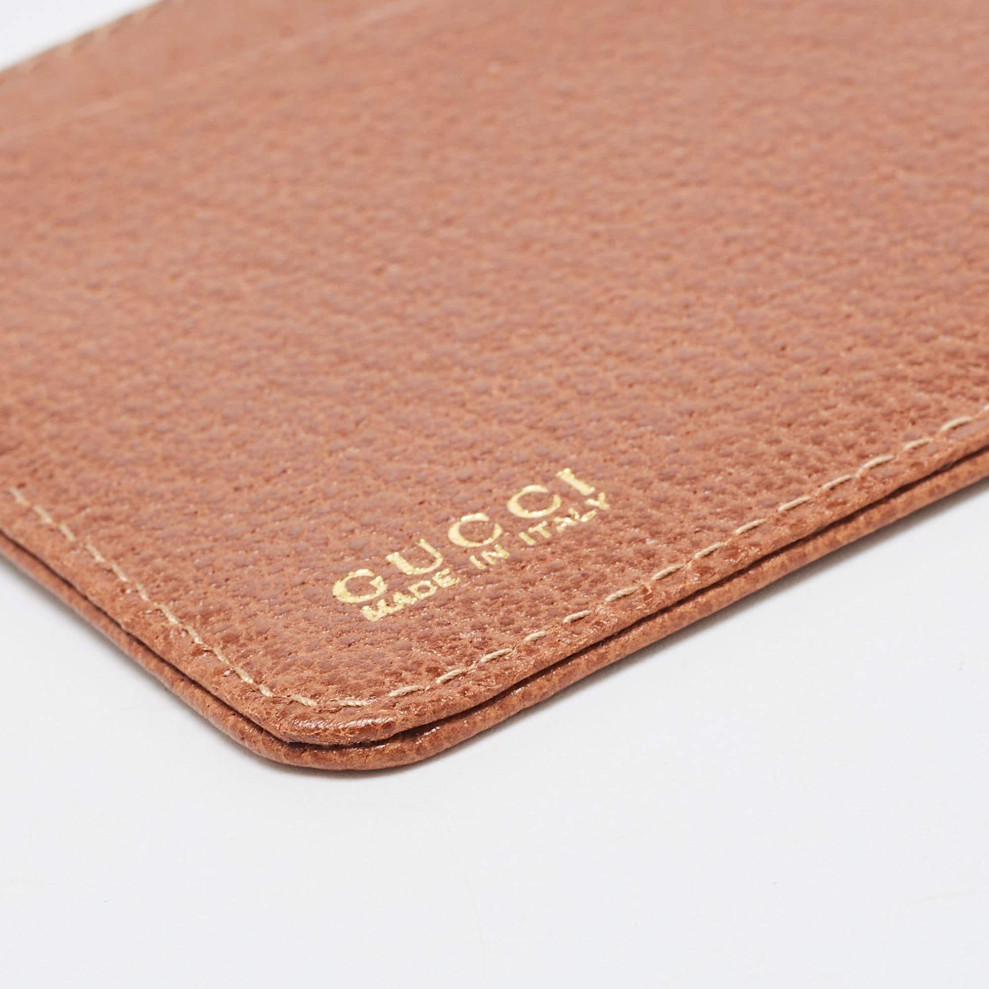 Gucci Brown Leather Card Holder For Sale 4