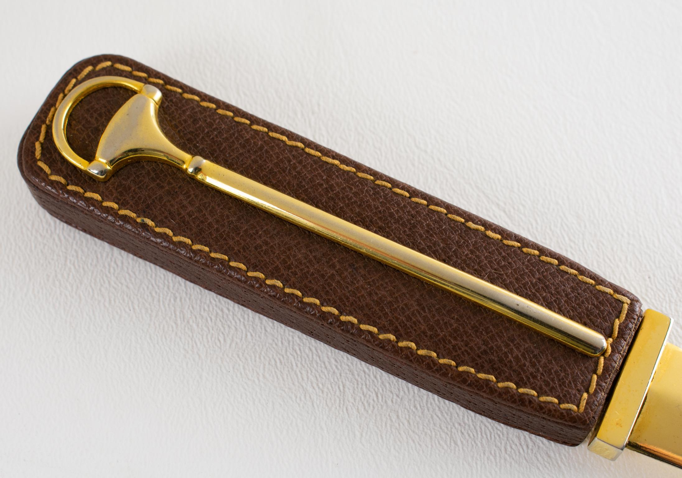 Gucci Brauner Leder-Brieföffner mit vergoldetem Pferdemotiv, um 1970 im Angebot 4