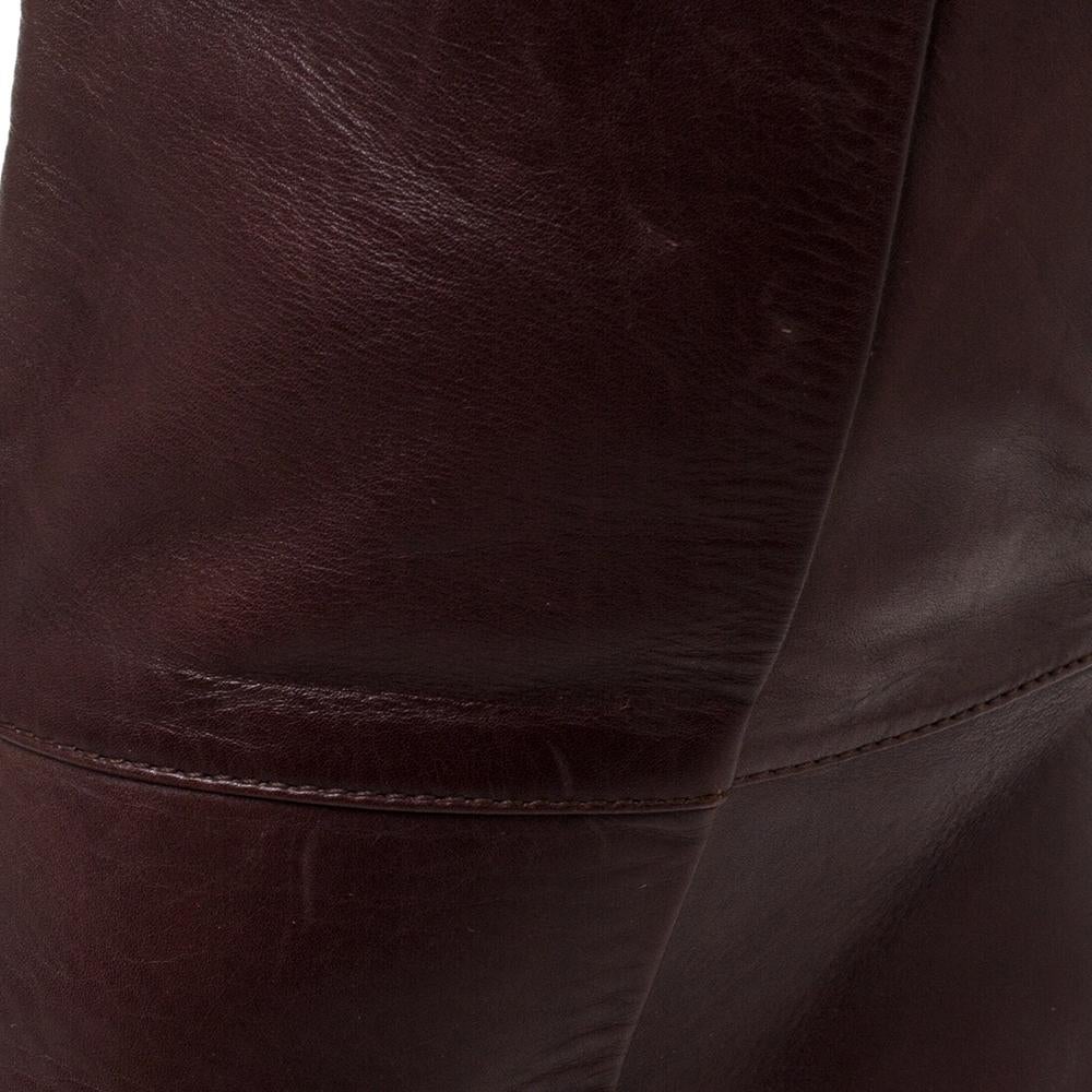 Gucci Brown Leather Elizabeth Knee Mid Calf Boots Size 38 In Good Condition In Dubai, Al Qouz 2
