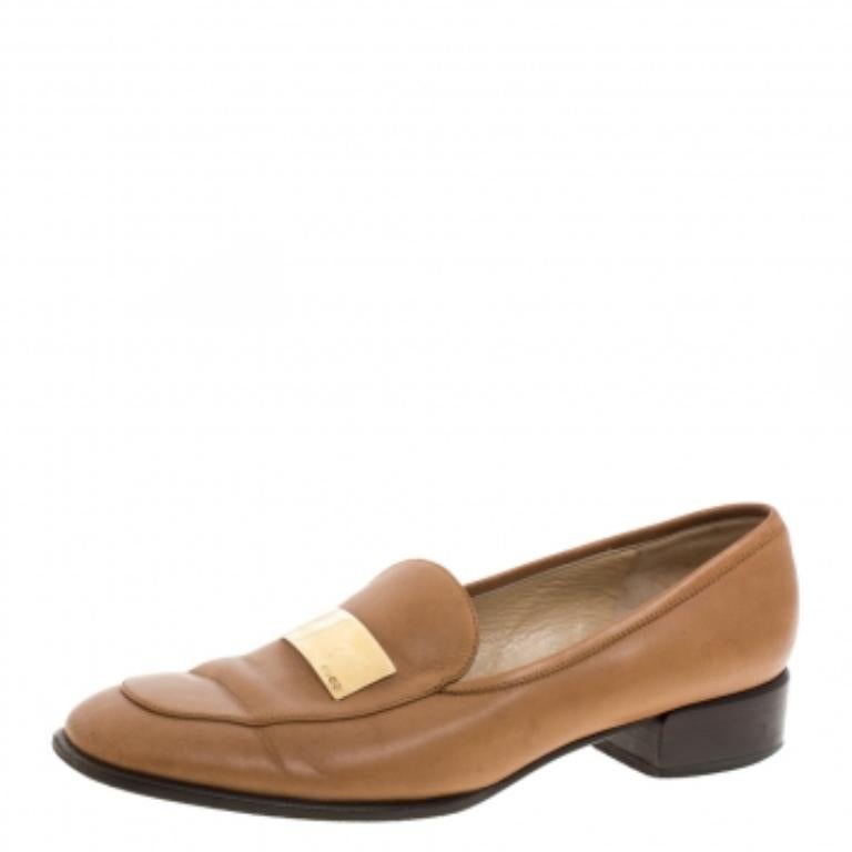 Gucci Brown Leather Gold-Tone Logo Plate Block Heel Loafer Pumps Size 37.5 For Sale 2