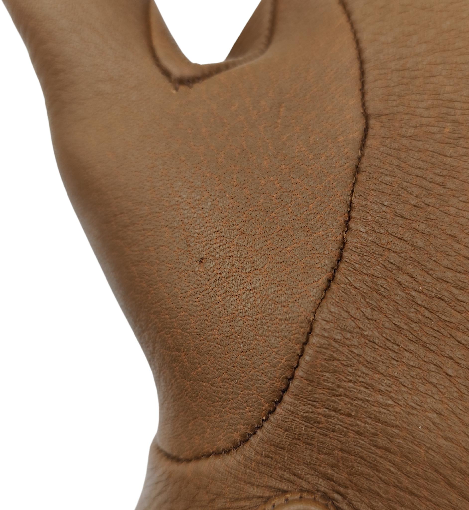 Gucci brown leather golden metal logo buckle gloves For Sale 1