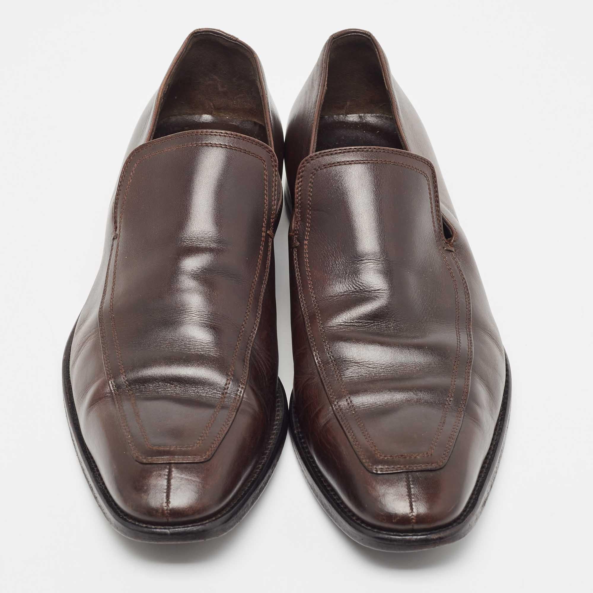 Nero Gucci Mocassini con morsetto in pelle marrone misura 41 in vendita