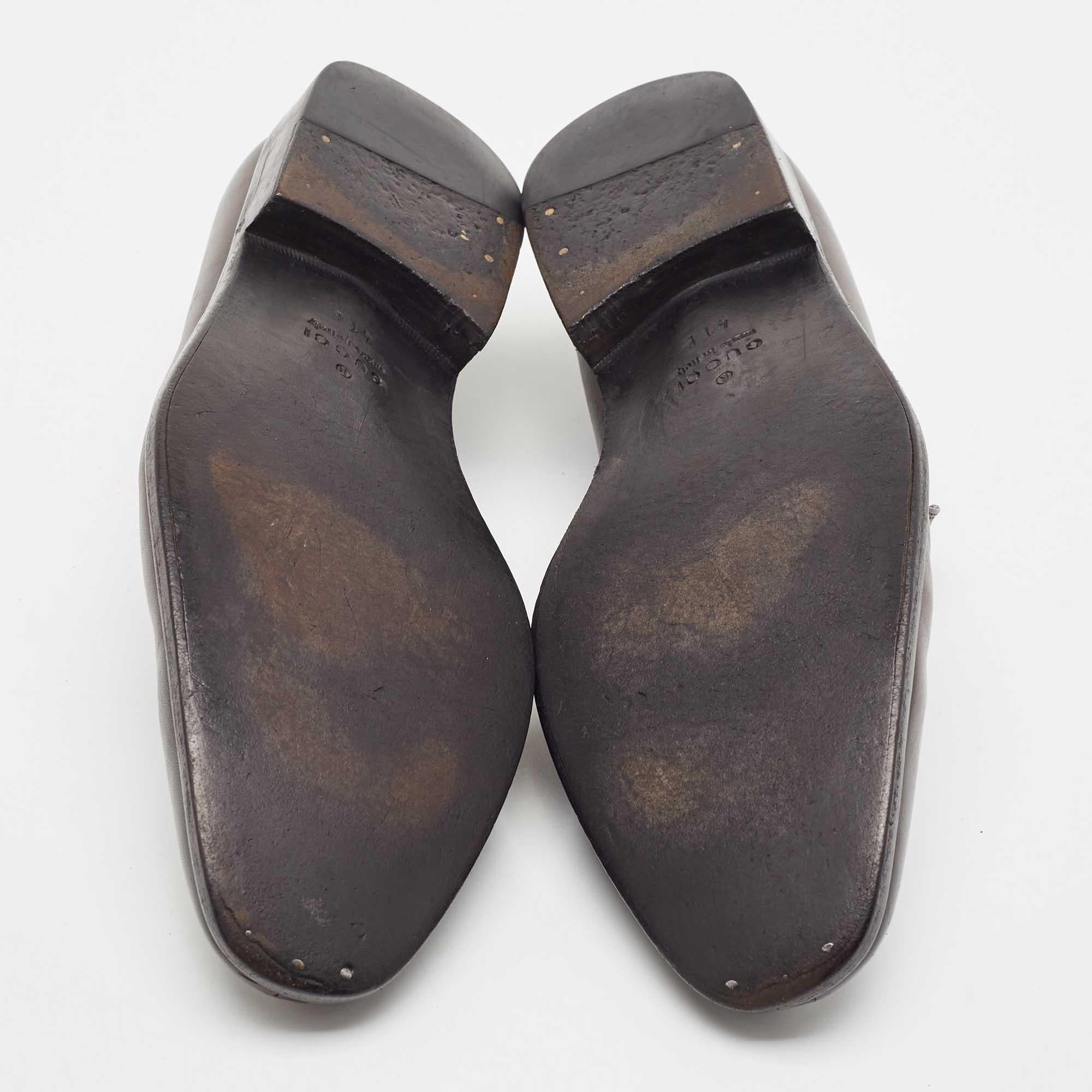 Gucci Mocassini con morsetto in pelle marrone misura 41 in vendita 1
