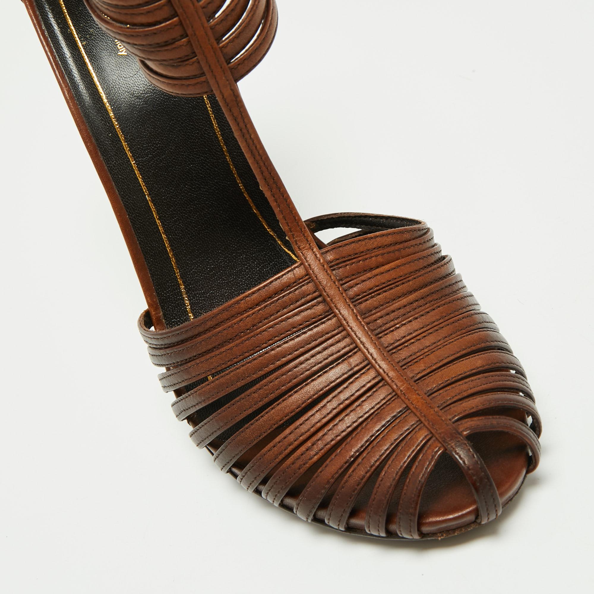 Gucci Brown Leather 'Inga' T-Strap Sandals Size 39 For Sale 4