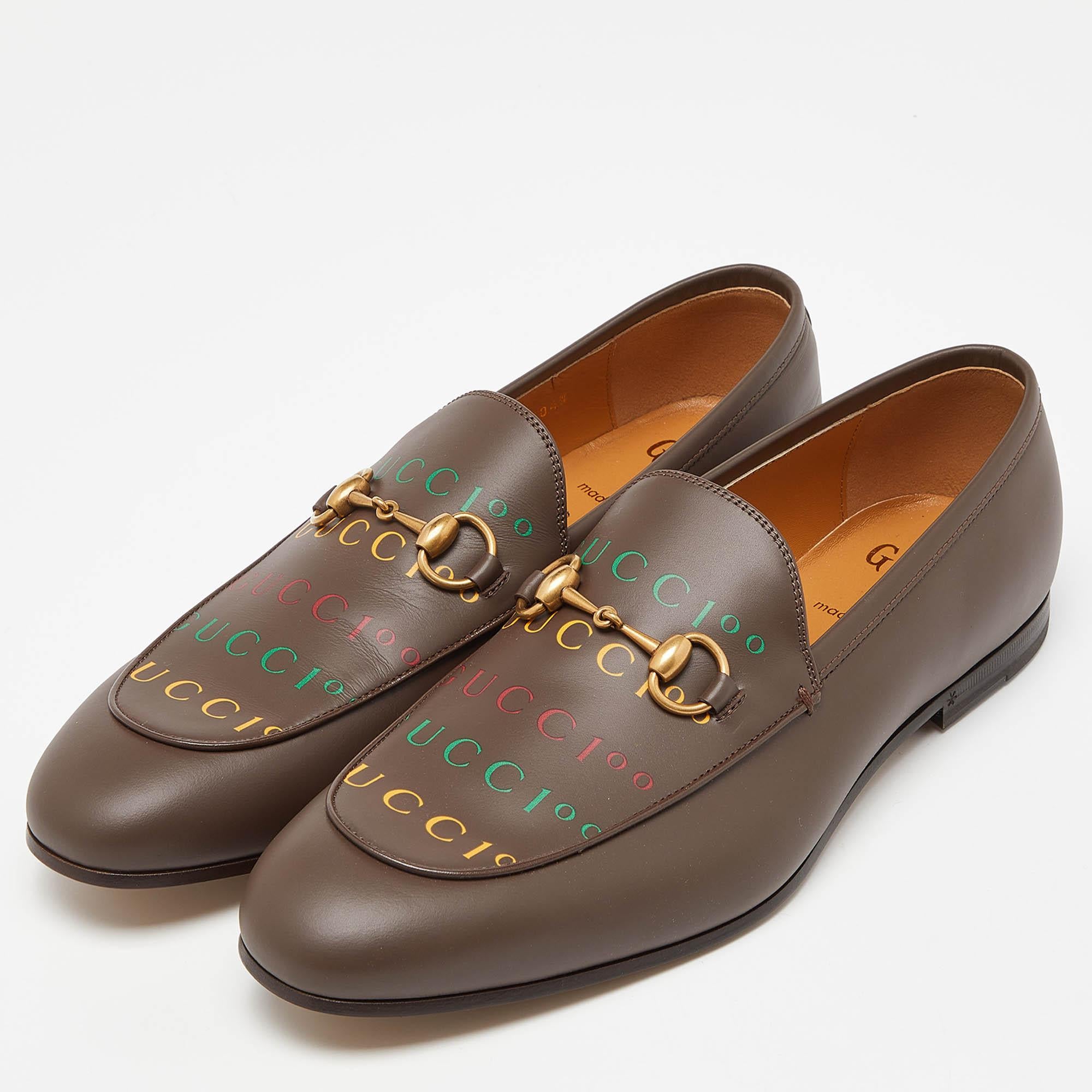 Let this comfortable pair be your first choice when you're out for a long day. These Gucci shoes have well-sewn uppers beautifully set on durable soles.