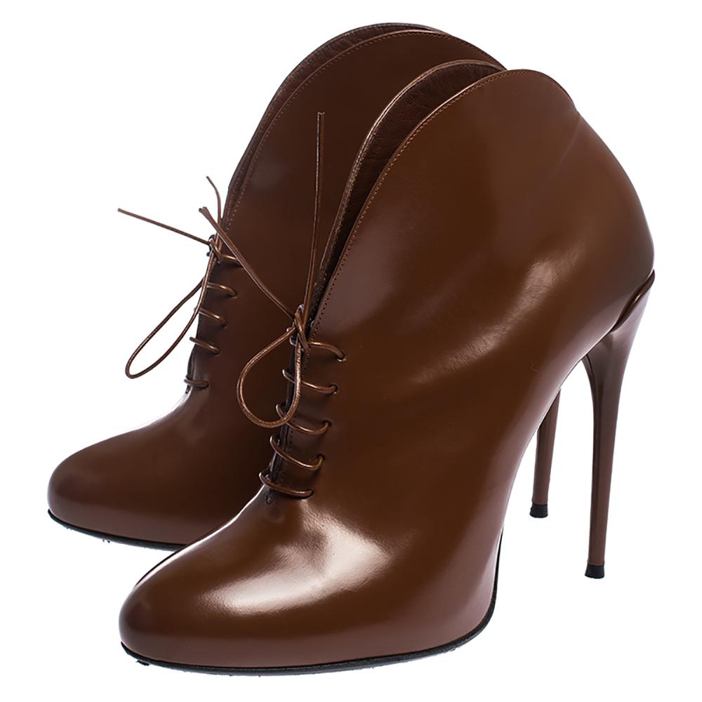 Gucci Brown Leather Kim Lace Up Ankle Booties Size 38 For Sale at ...