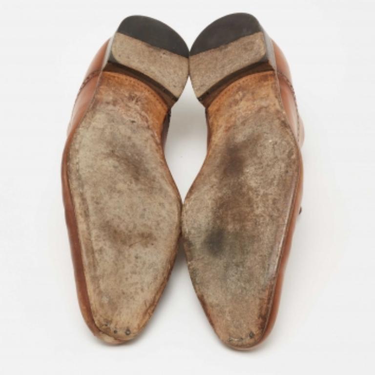 Oxfords con cordones de piel marrón Gucci talla 45 en venta 3