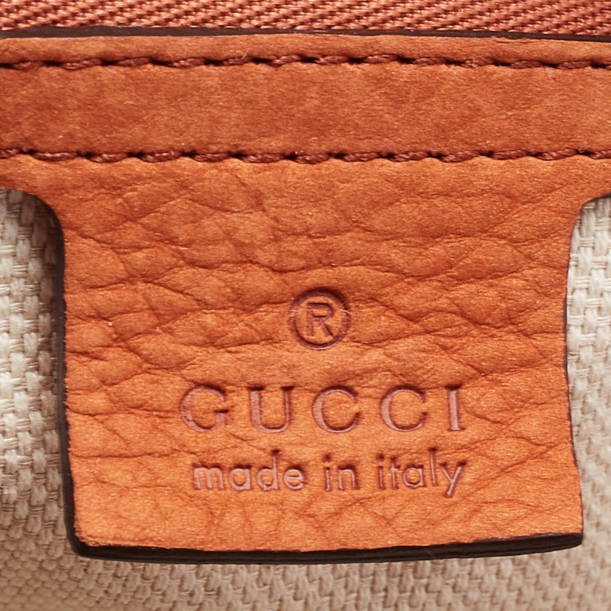 Gucci Große Umhängetasche Soho aus braunem Leder im Angebot 5
