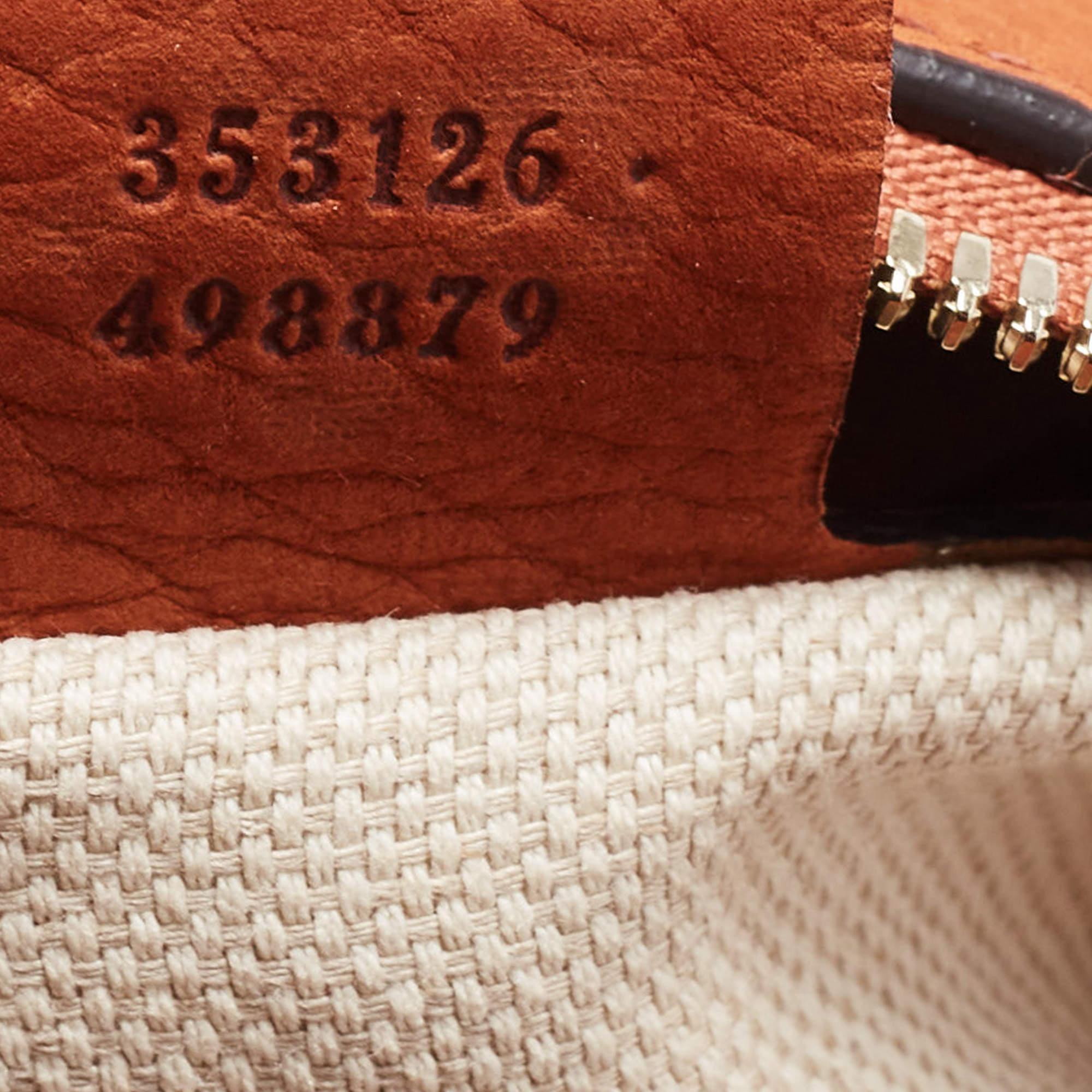 Gucci Große Umhängetasche Soho aus braunem Leder im Angebot 8