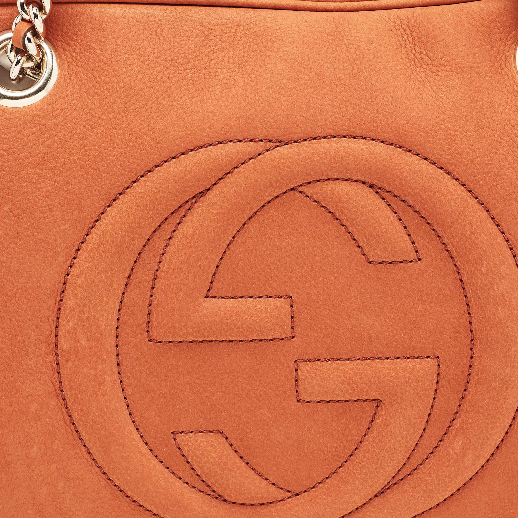 Gucci - Grand sac à bandoulière Soho en cuir Brown Pour femmes en vente