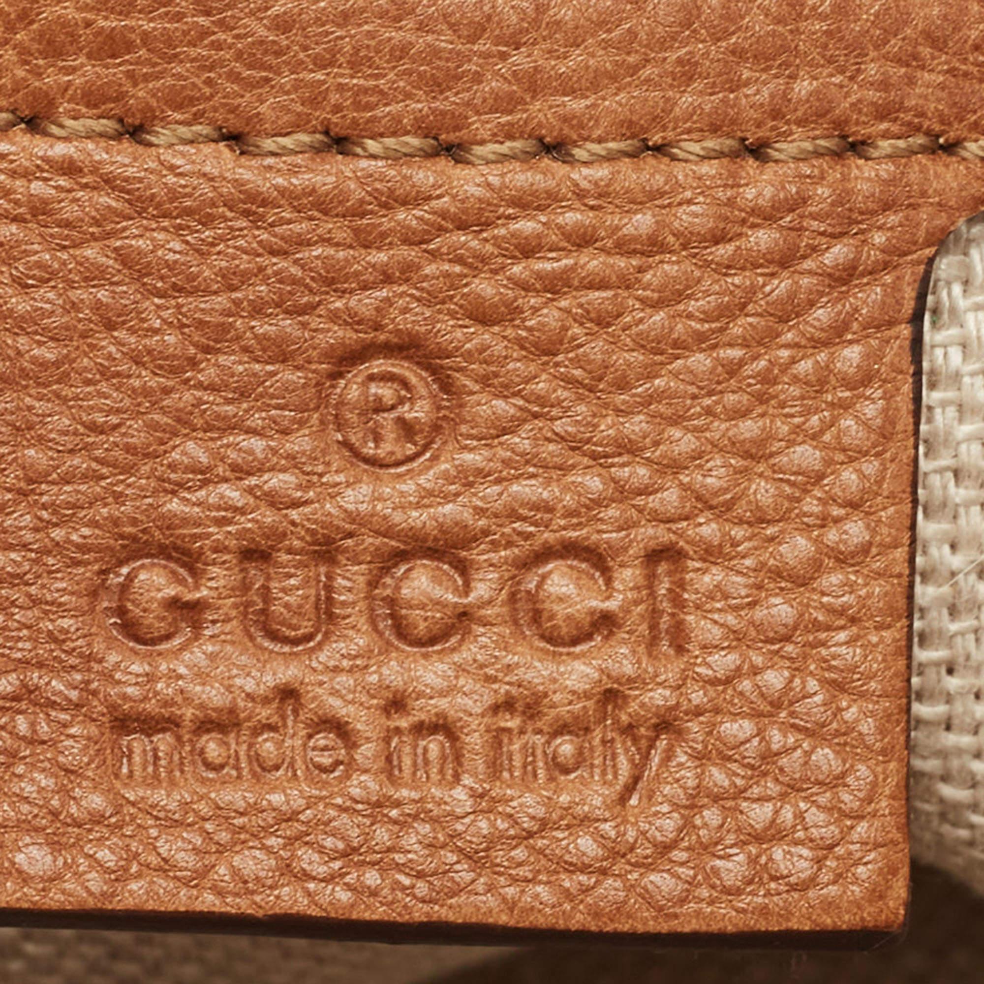 Gucci Mittlere Umhängetasche aus braunem Leder Marrakech im Angebot 9