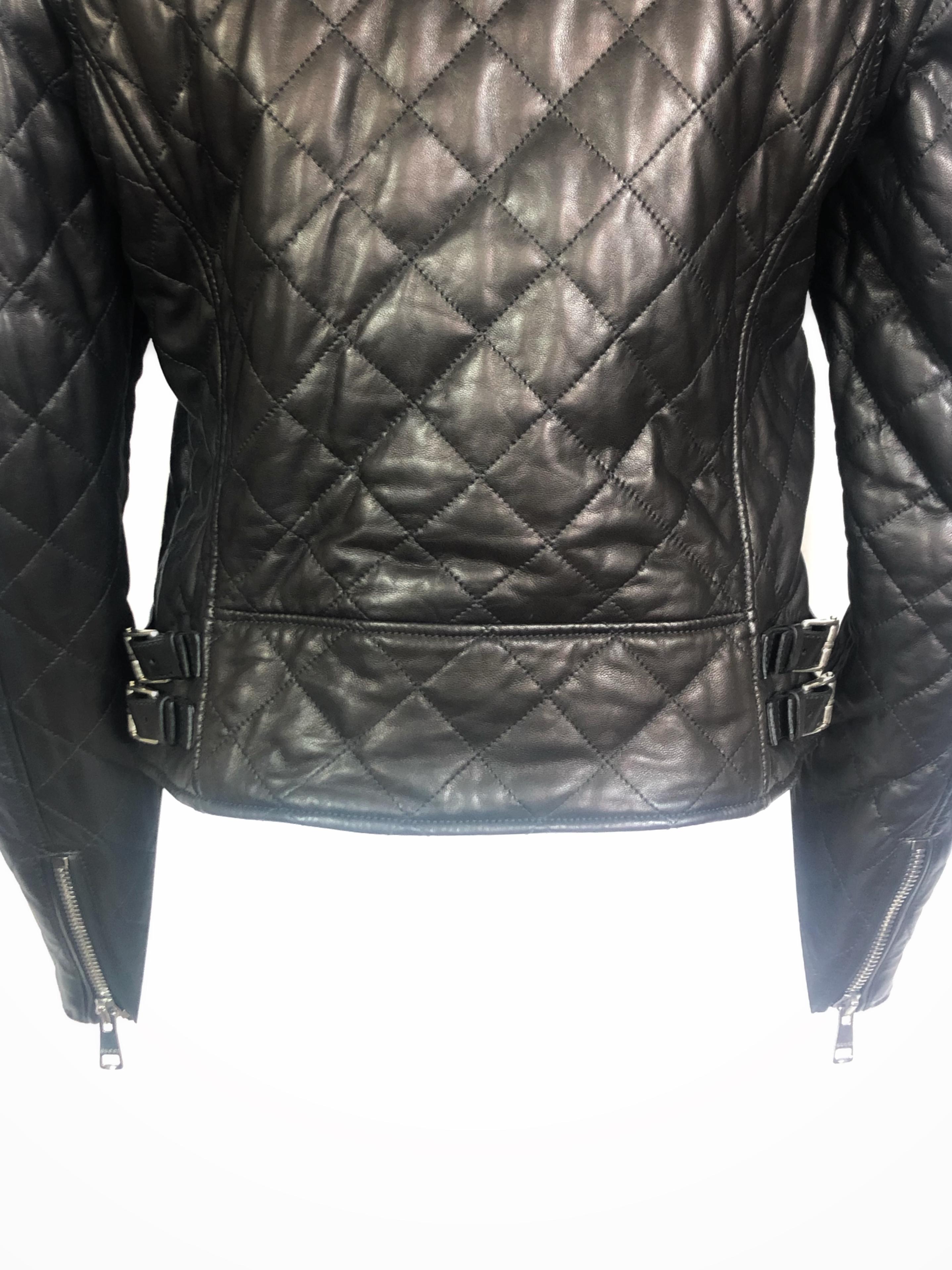 Noir GUCCI Veste Moto en cuir marron avec perles Taille 44 en vente